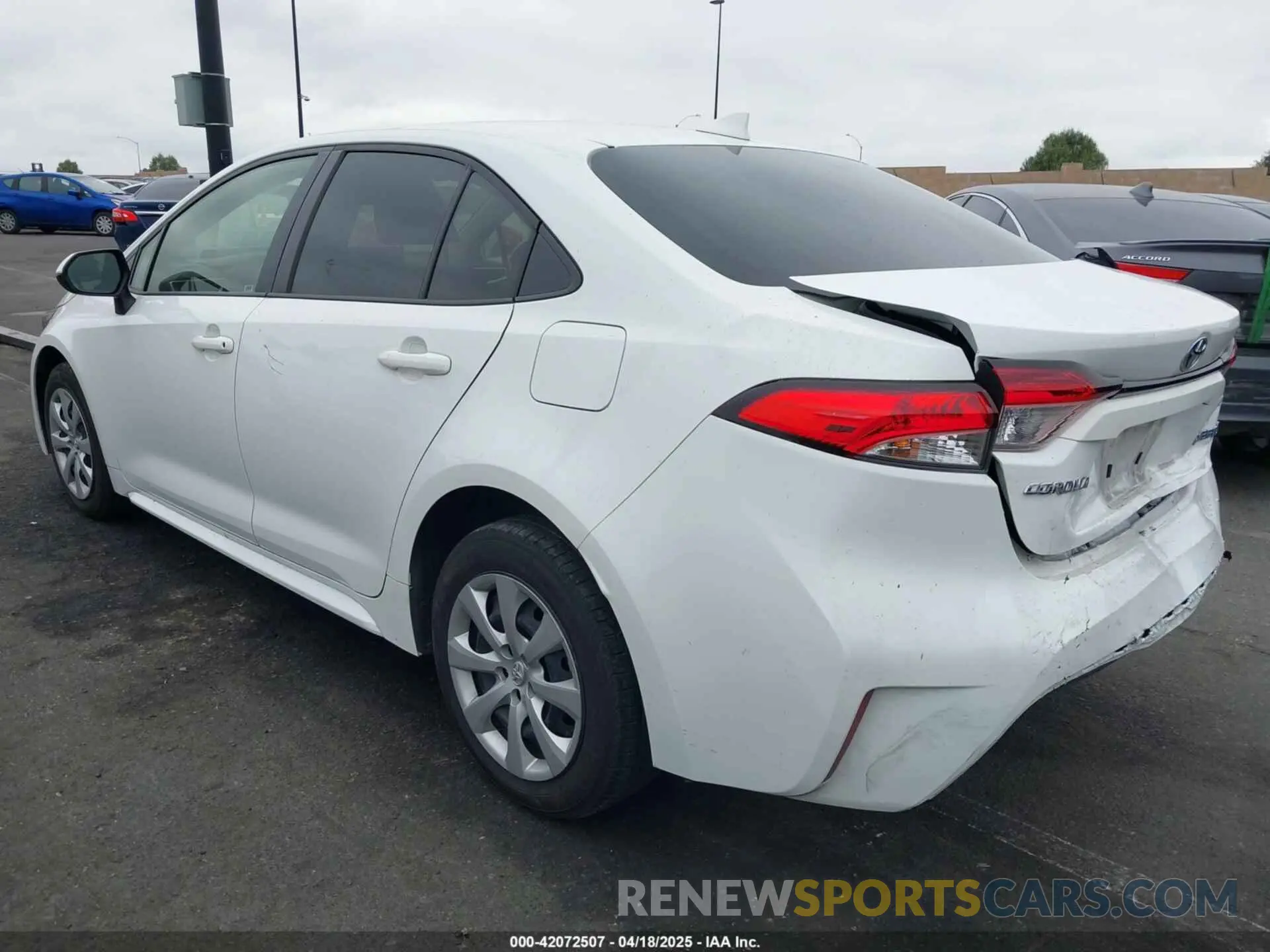 3 Фотография поврежденного автомобиля JTDBCMFEXP3026639 TOYOTA COROLLA 2023