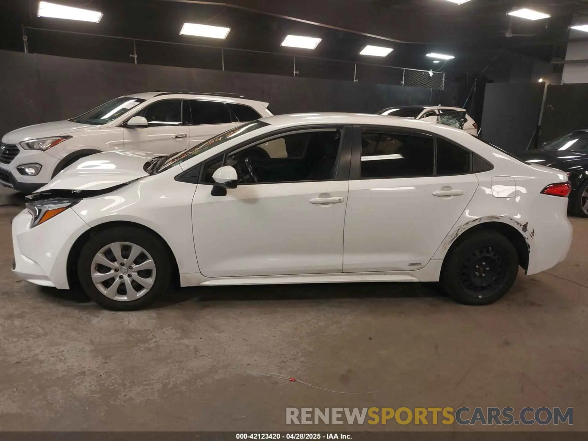 14 Photograph of a damaged car JTDBDMHE3P3003472 TOYOTA COROLLA 2023