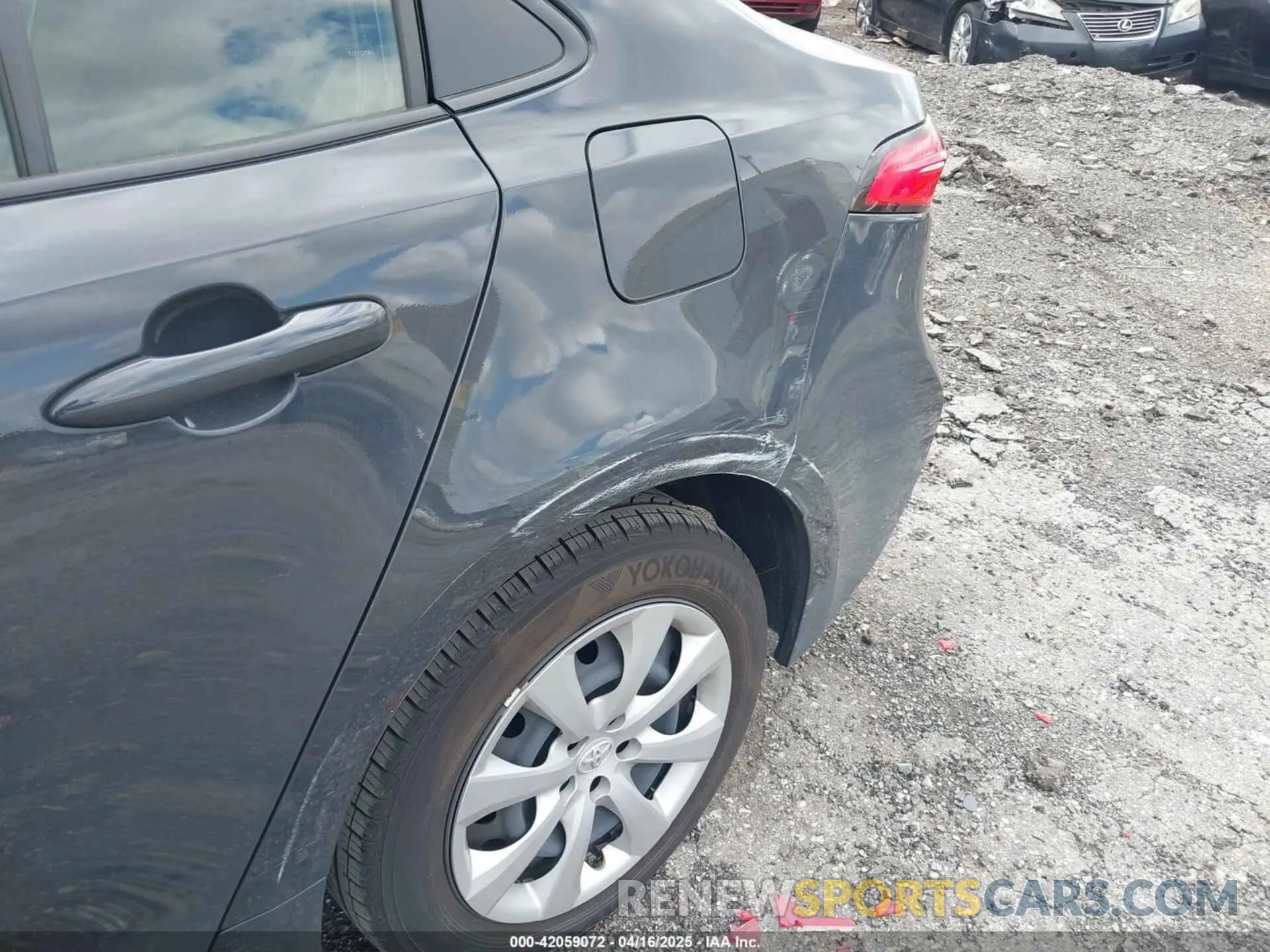 22 Photograph of a damaged car JTDBDMHE6P3000999 TOYOTA COROLLA 2023