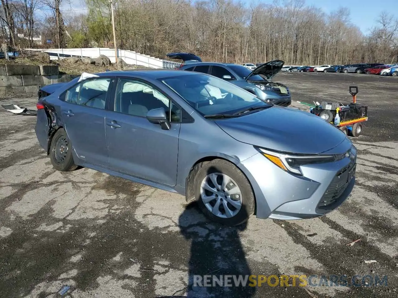 4 Фотография поврежденного автомобиля JTDBDMHE6P3004471 TOYOTA COROLLA 2023