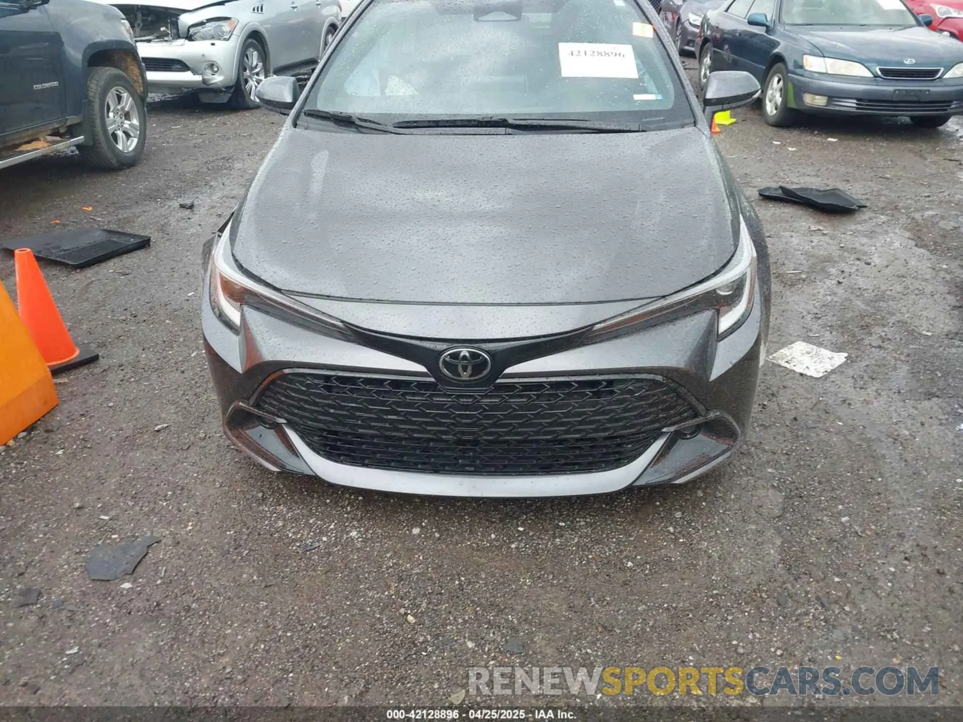 12 Фотография поврежденного автомобиля JTND4MBE2P3208889 TOYOTA COROLLA 2023