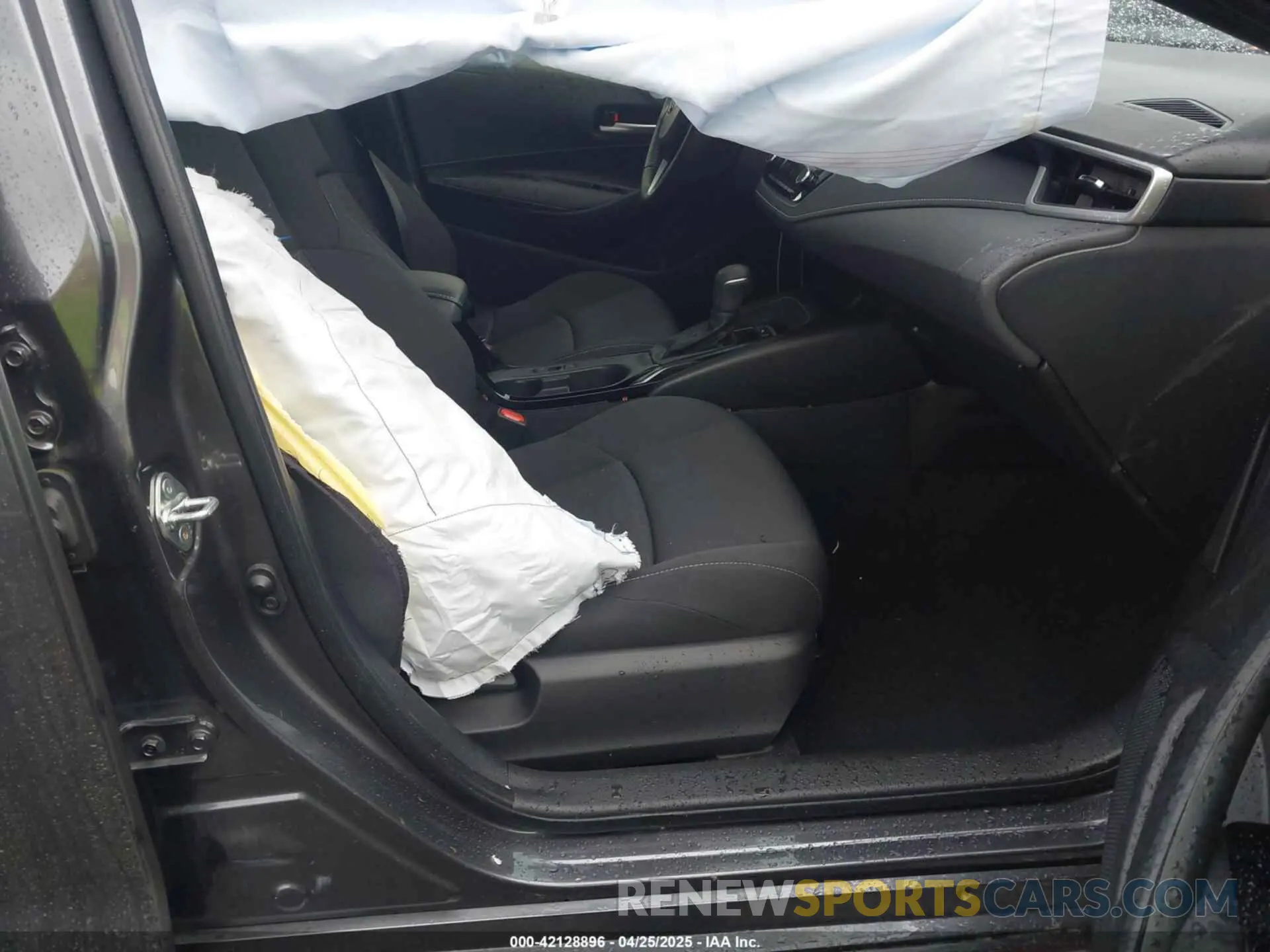 5 Фотография поврежденного автомобиля JTND4MBE2P3208889 TOYOTA COROLLA 2023