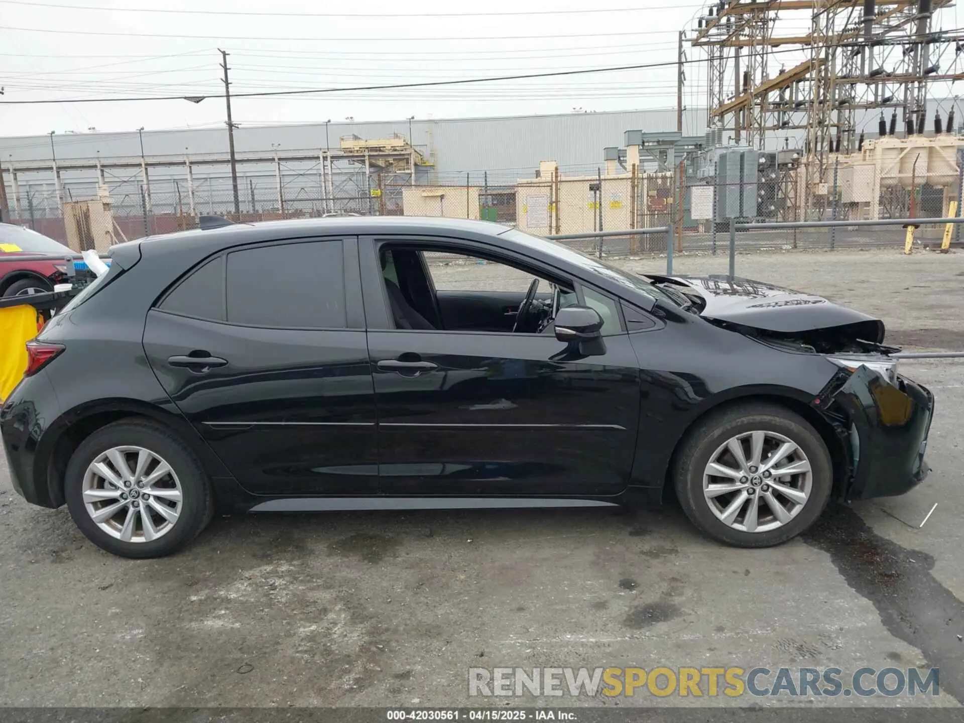 13 Photograph of a damaged car JTND4MBE7P3193113 TOYOTA COROLLA 2023