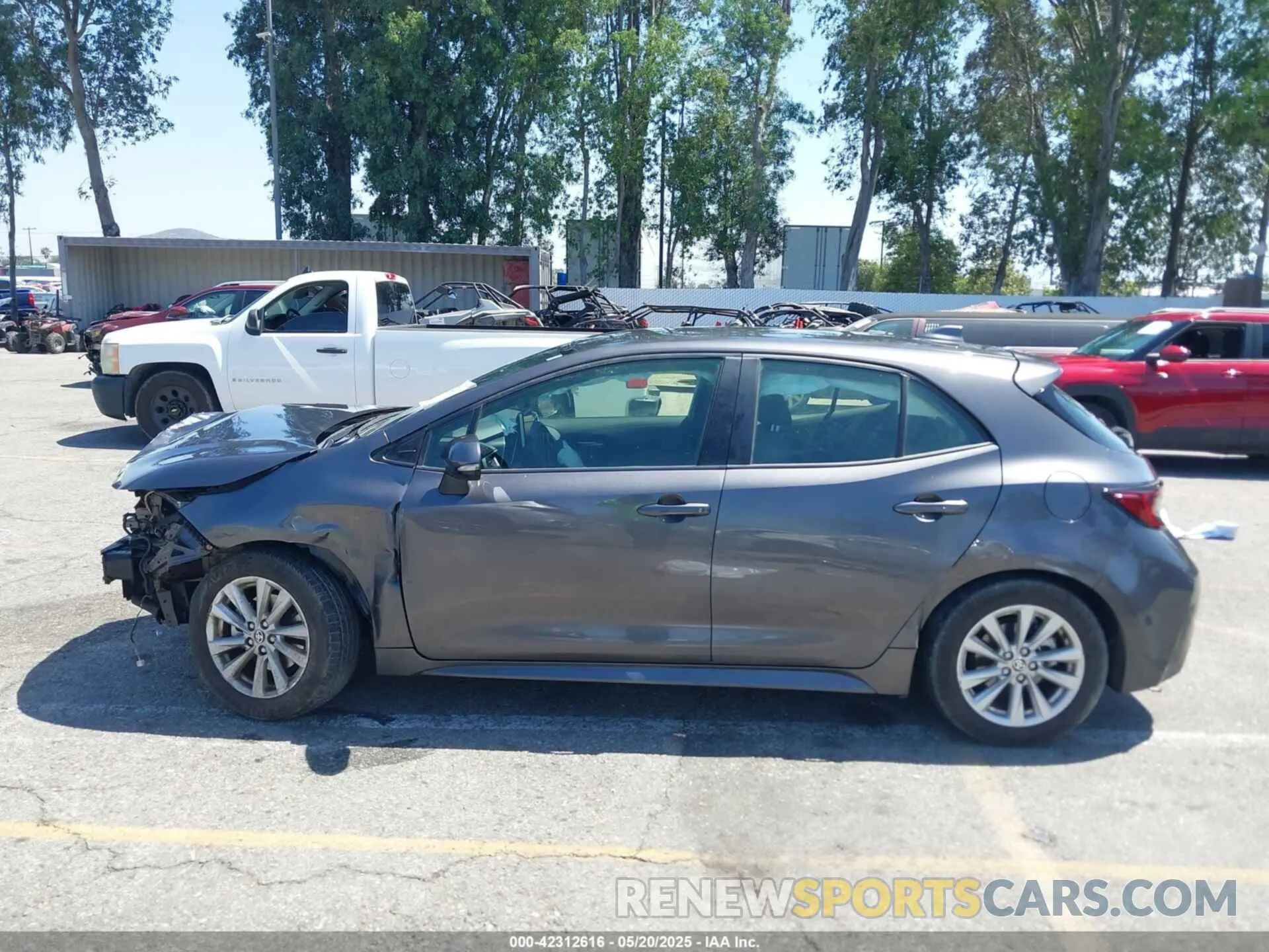 13 Photograph of a damaged car JTND4MBEXP3199388 TOYOTA COROLLA 2023