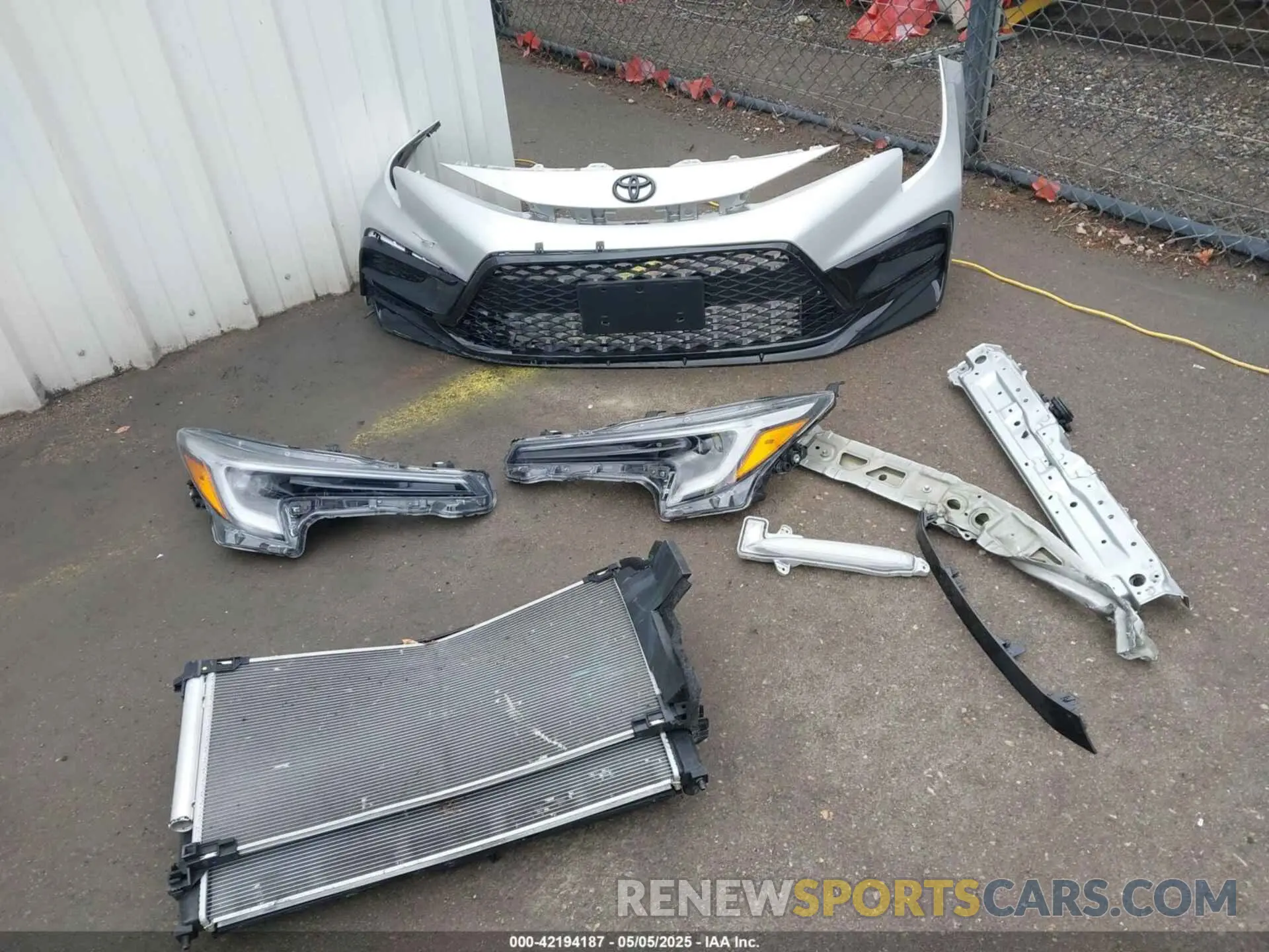 12 Фотография поврежденного автомобиля 5YFB4MCE1RP169426 TOYOTA COROLLA 2024
