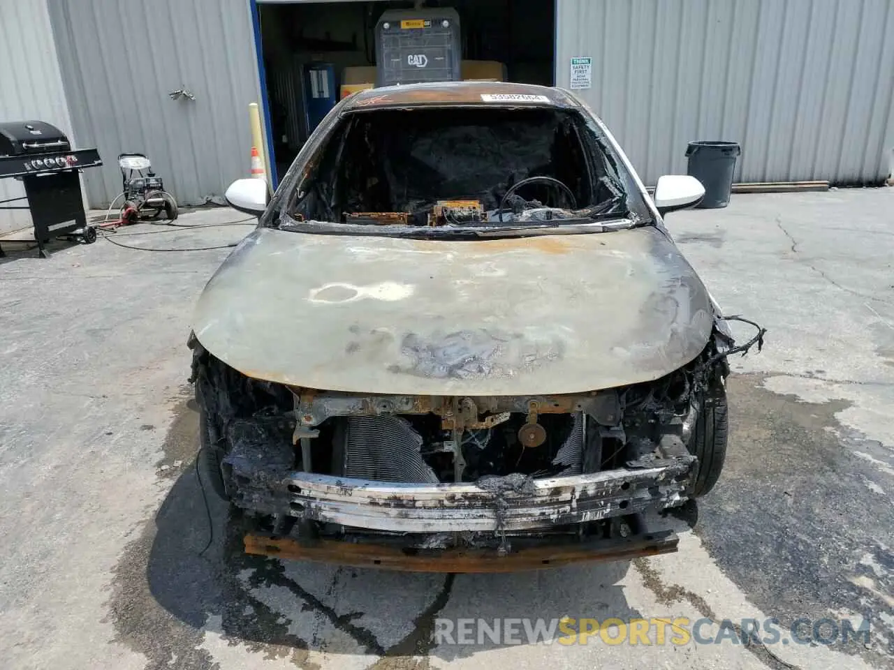 5 Photograph of a damaged car 5YFB4MDE0RP081837 TOYOTA COROLLA 2024