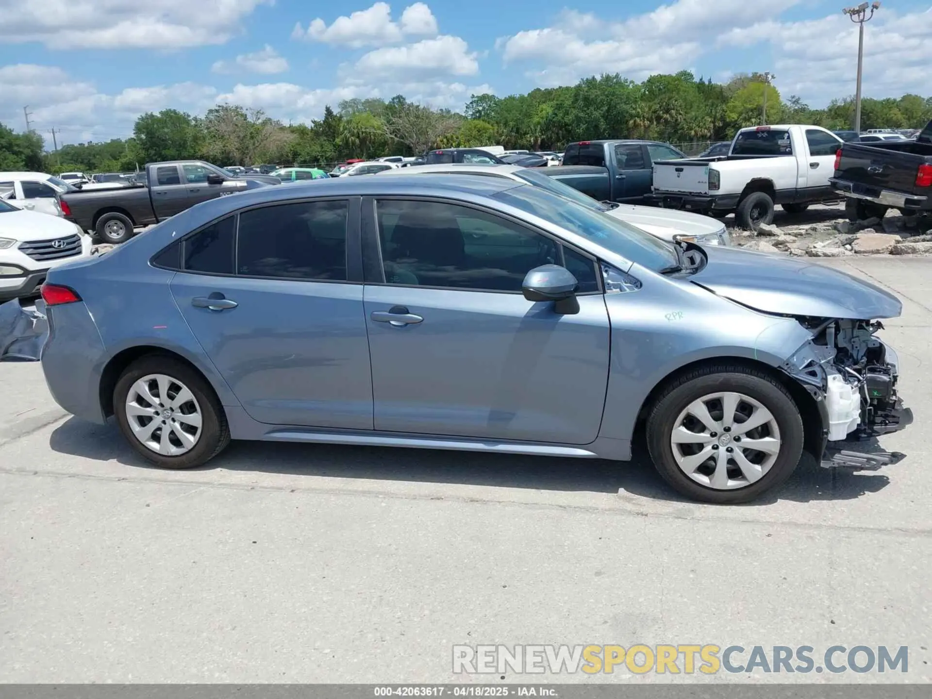 14 Photograph of a damaged car 5YFB4MDE0RP090649 TOYOTA COROLLA 2024