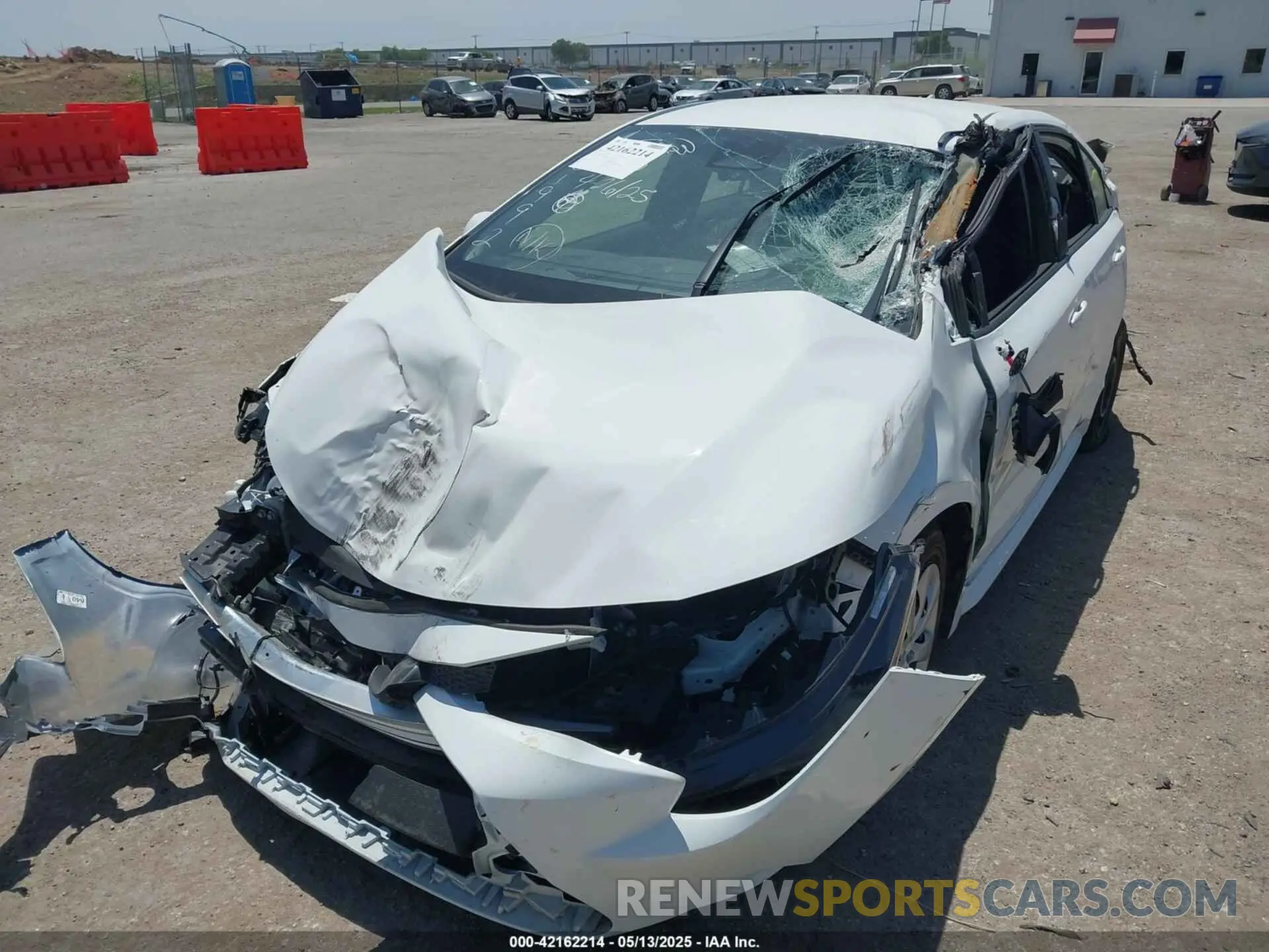 2 Фотография поврежденного автомобиля 5YFB4MDE0RP120068 TOYOTA COROLLA 2024