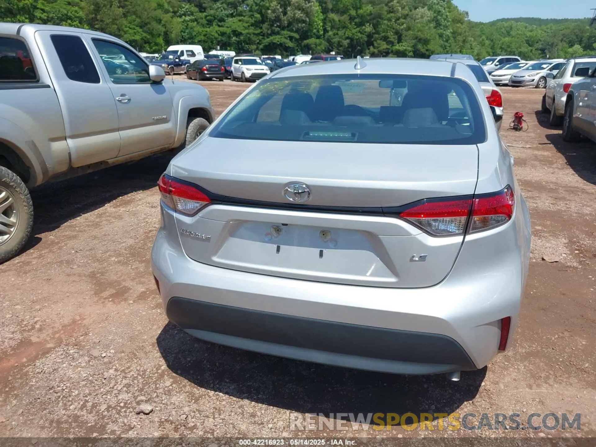 16 Photograph of a damaged car 5YFB4MDE0RP122550 TOYOTA COROLLA 2024