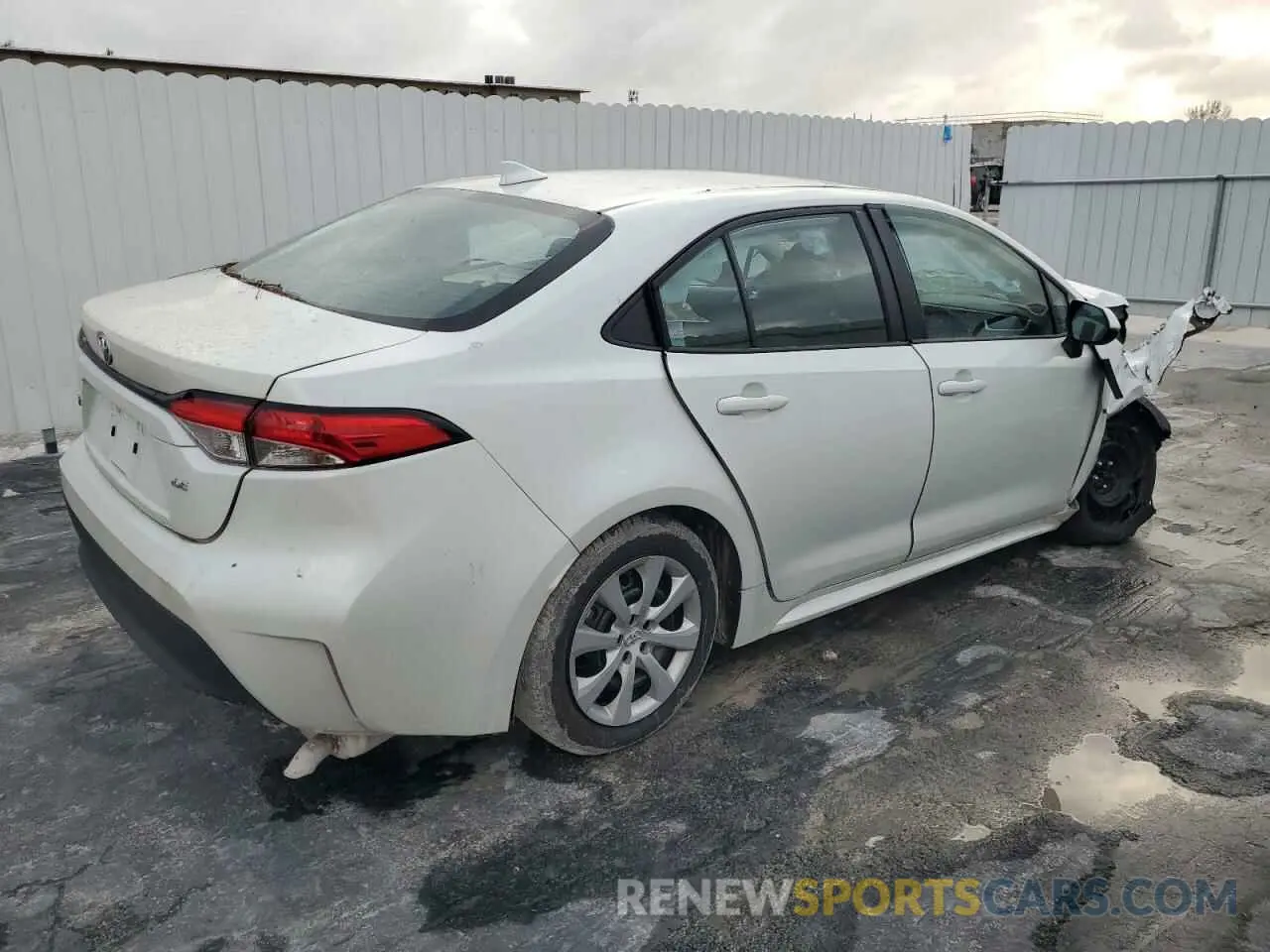 3 Photograph of a damaged car 5YFB4MDE0RP127361 TOYOTA COROLLA 2024