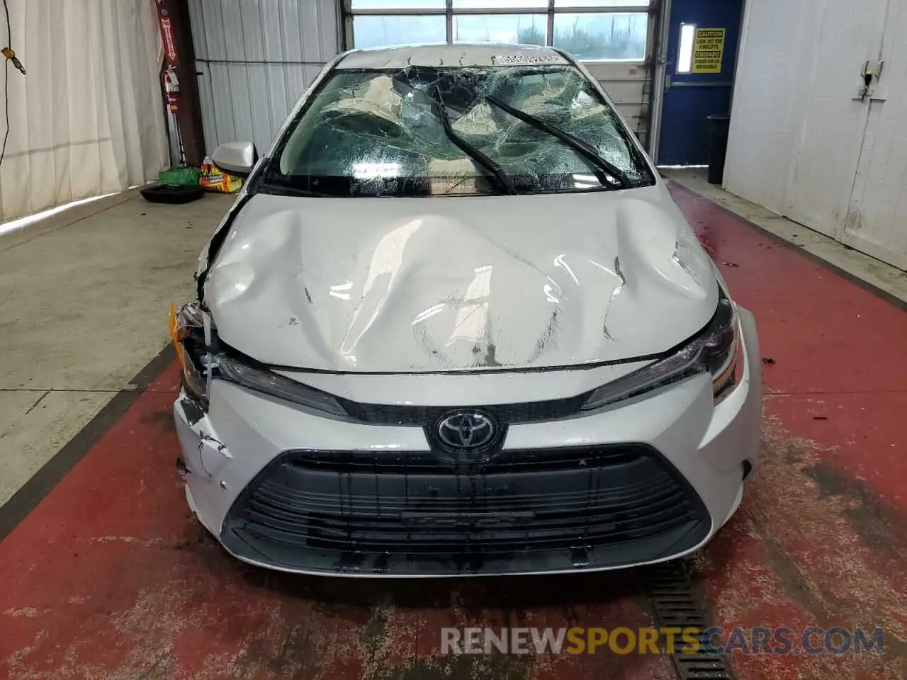 5 Photograph of a damaged car 5YFB4MDE0RP158190 TOYOTA COROLLA 2024