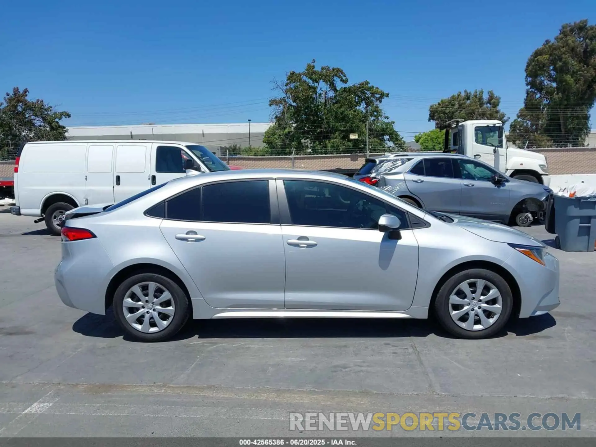 13 Photograph of a damaged car 5YFB4MDE0RP213351 TOYOTA COROLLA 2024