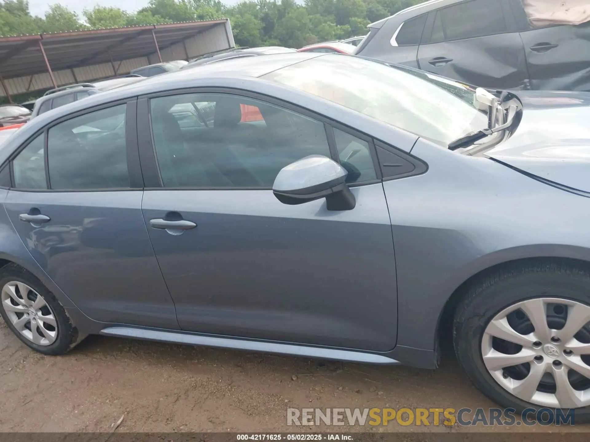 13 Photograph of a damaged car 5YFB4MDE1RP099568 TOYOTA COROLLA 2024