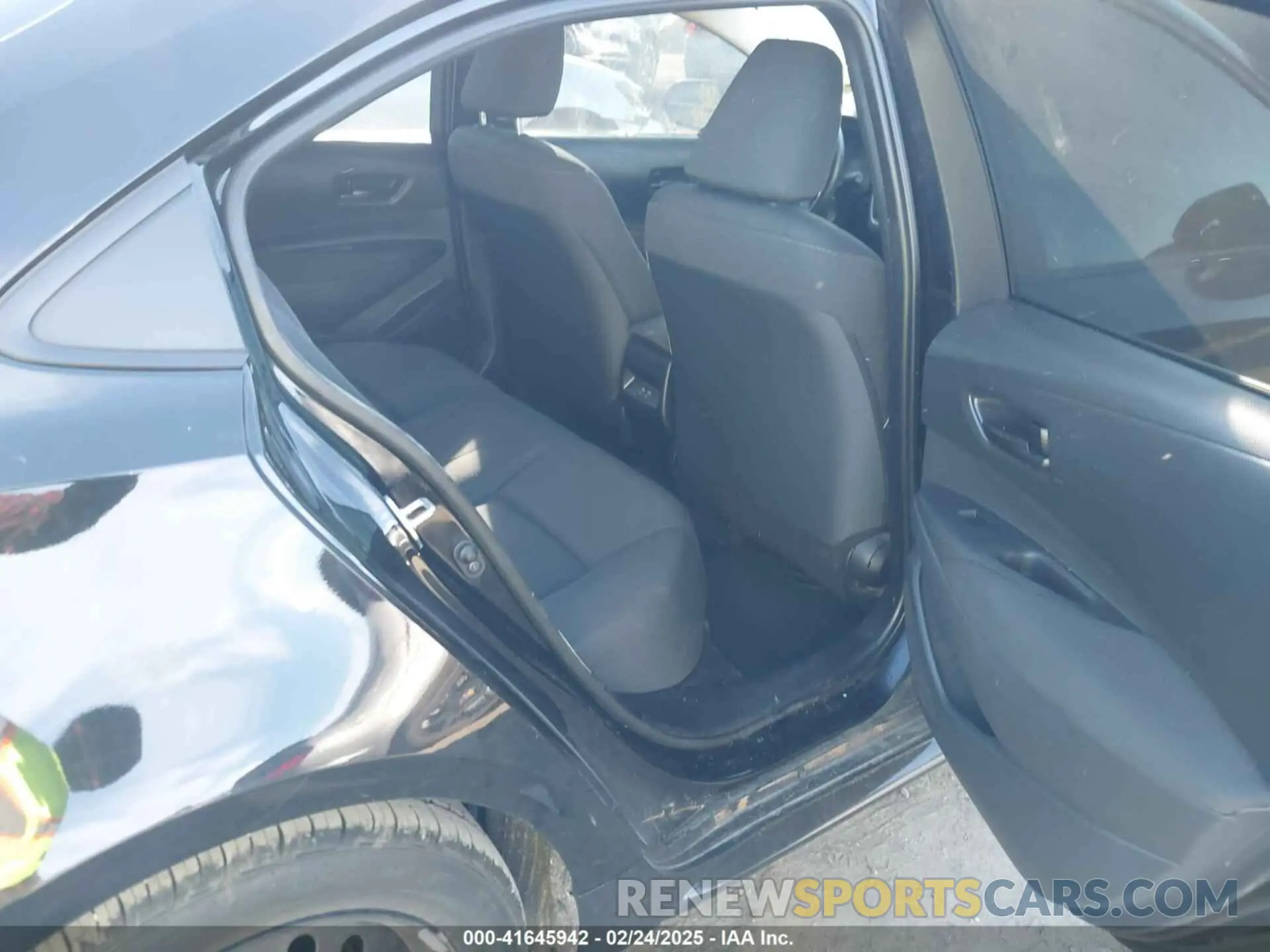 8 Photograph of a damaged car 5YFB4MDE1RP099926 TOYOTA COROLLA 2024