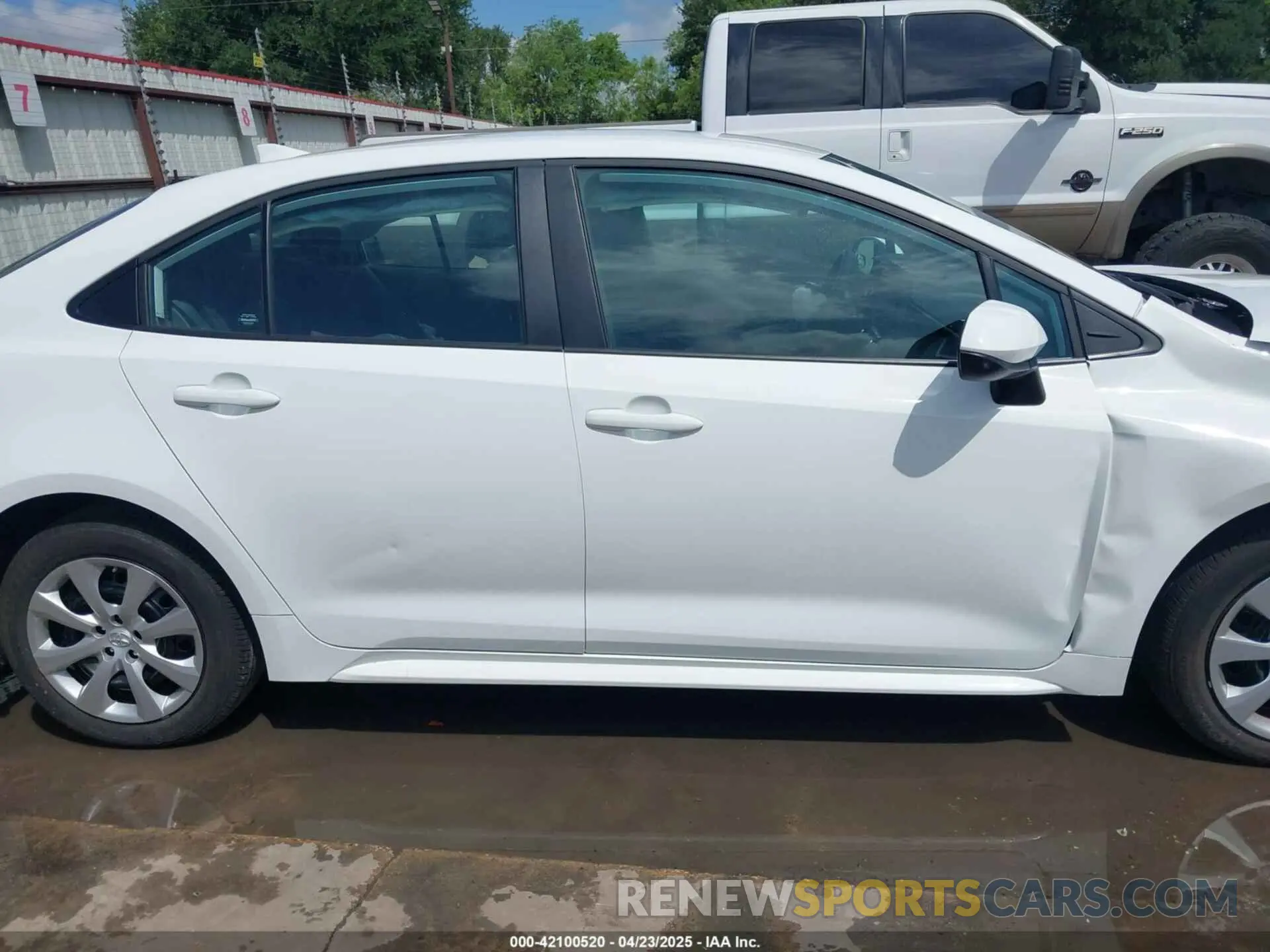 13 Фотография поврежденного автомобиля 5YFB4MDE1RP123786 TOYOTA COROLLA 2024