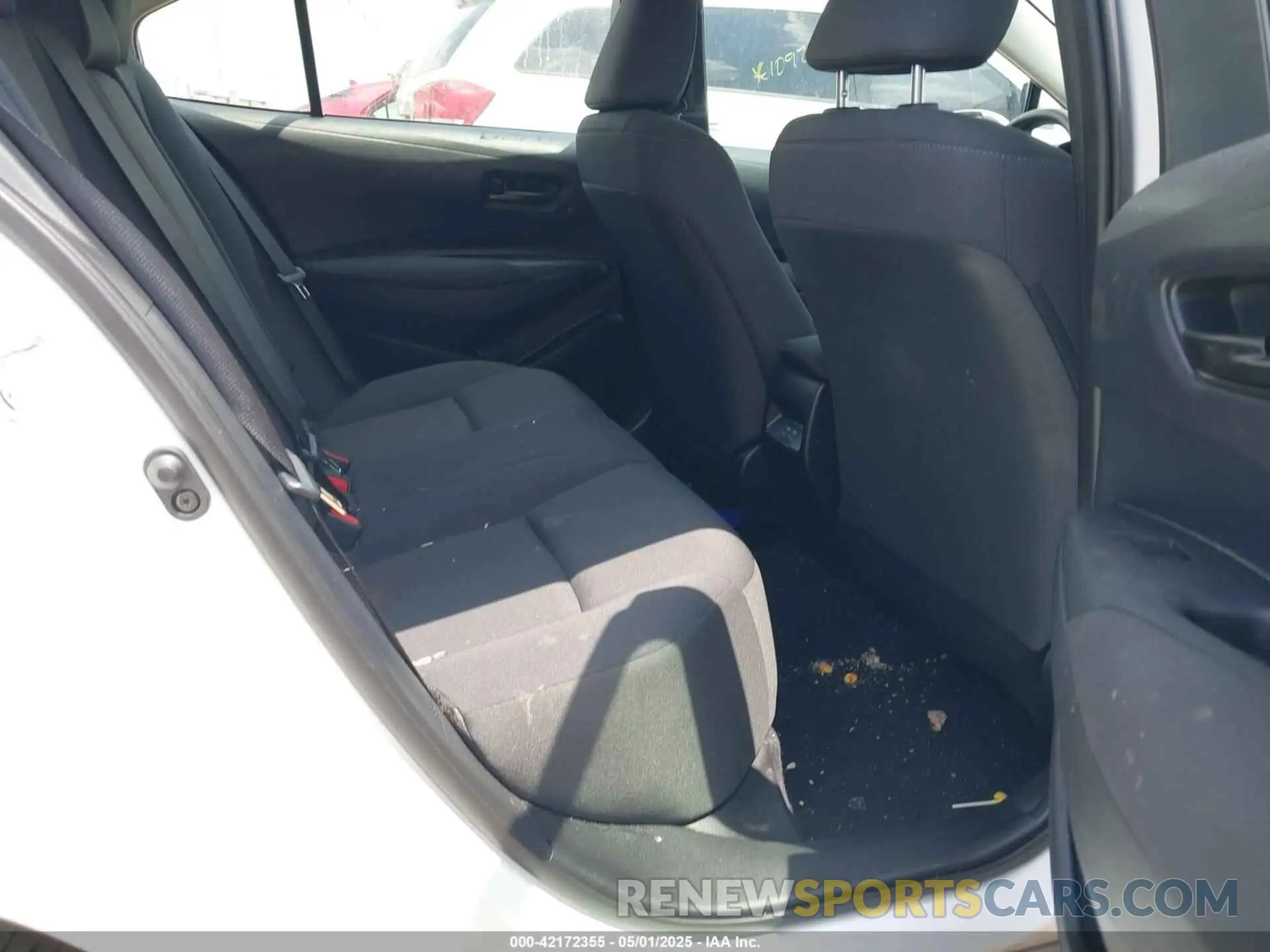 8 Photograph of a damaged car 5YFB4MDE1RP170932 TOYOTA COROLLA 2024