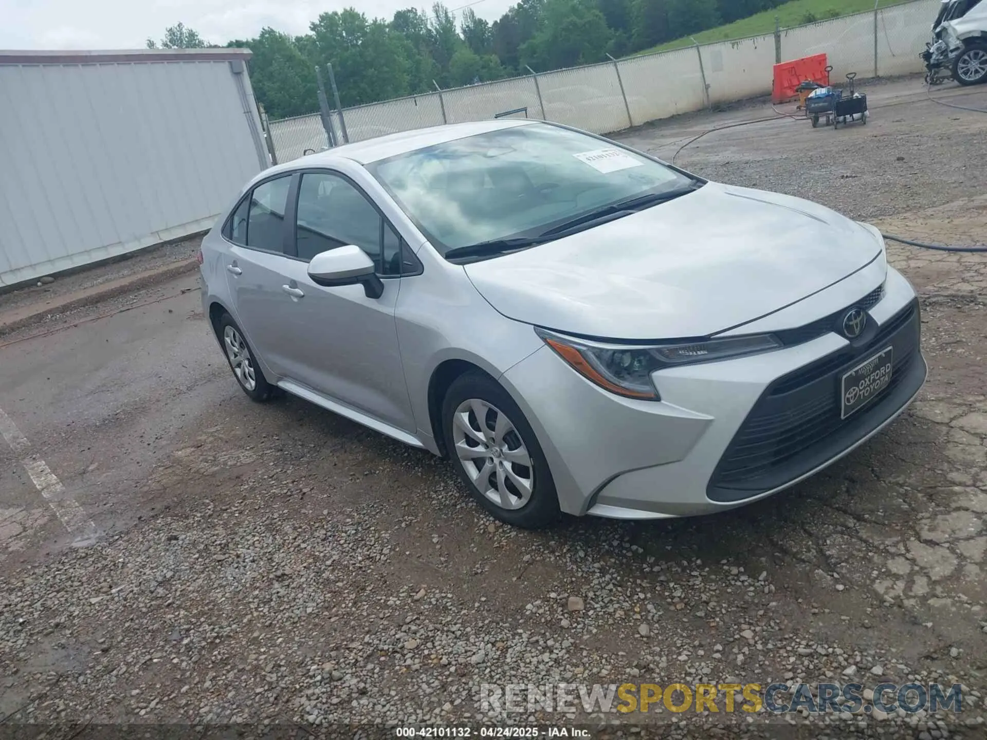 1 Photograph of a damaged car 5YFB4MDE1RP176455 TOYOTA COROLLA 2024