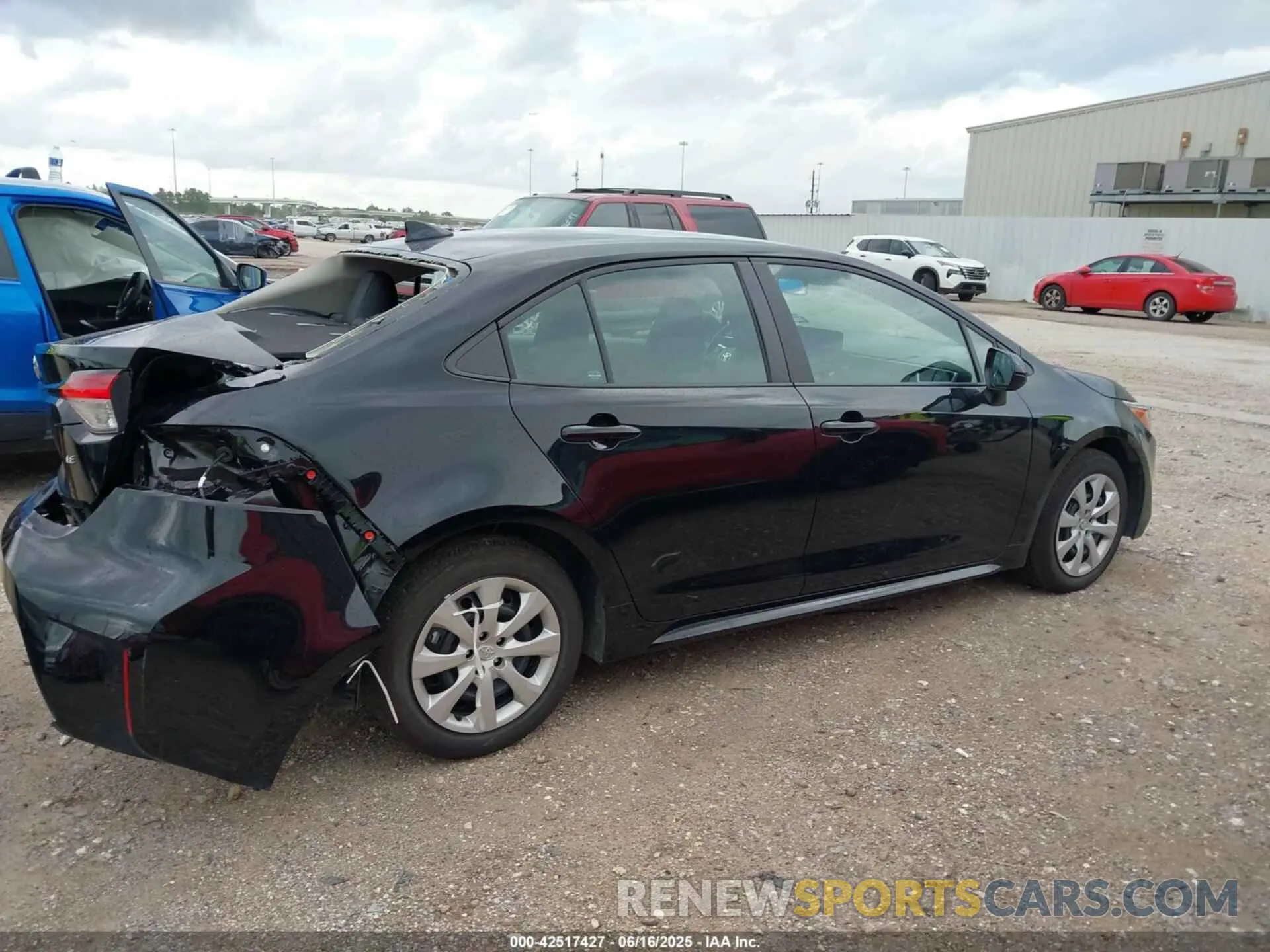 14 Photograph of a damaged car 5YFB4MDE1RP193479 TOYOTA COROLLA 2024