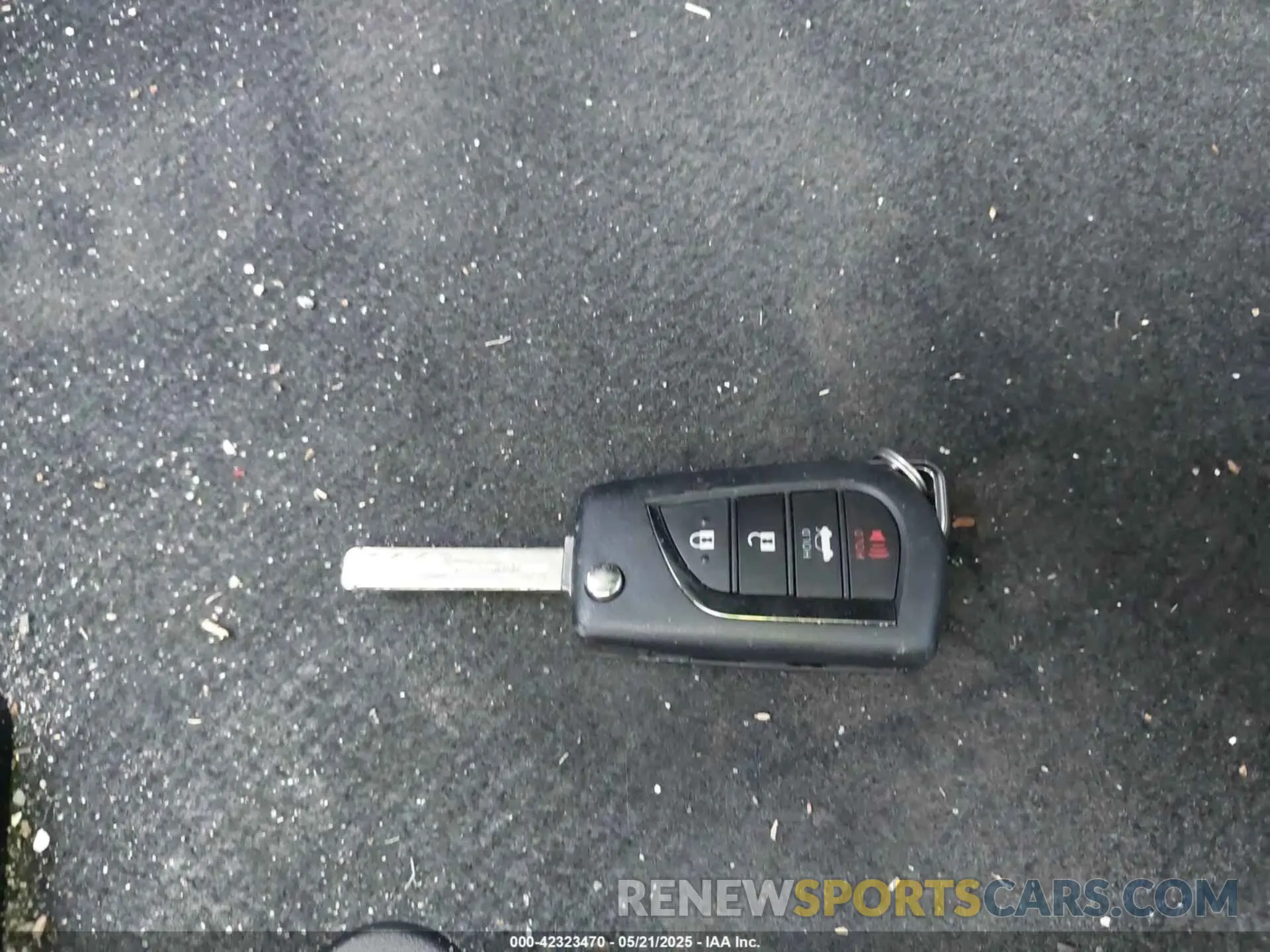 11 Photograph of a damaged car 5YFB4MDE2RP103501 TOYOTA COROLLA 2024