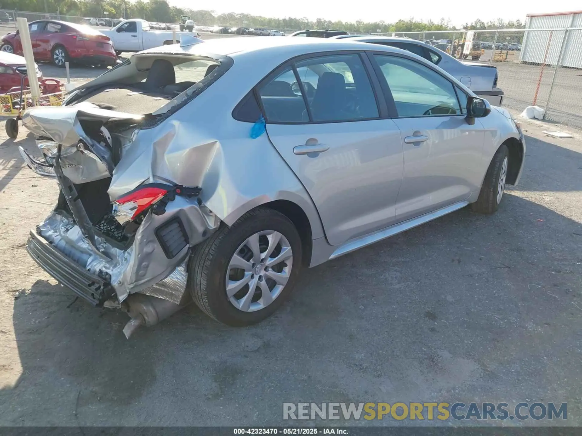 4 Photograph of a damaged car 5YFB4MDE2RP103501 TOYOTA COROLLA 2024