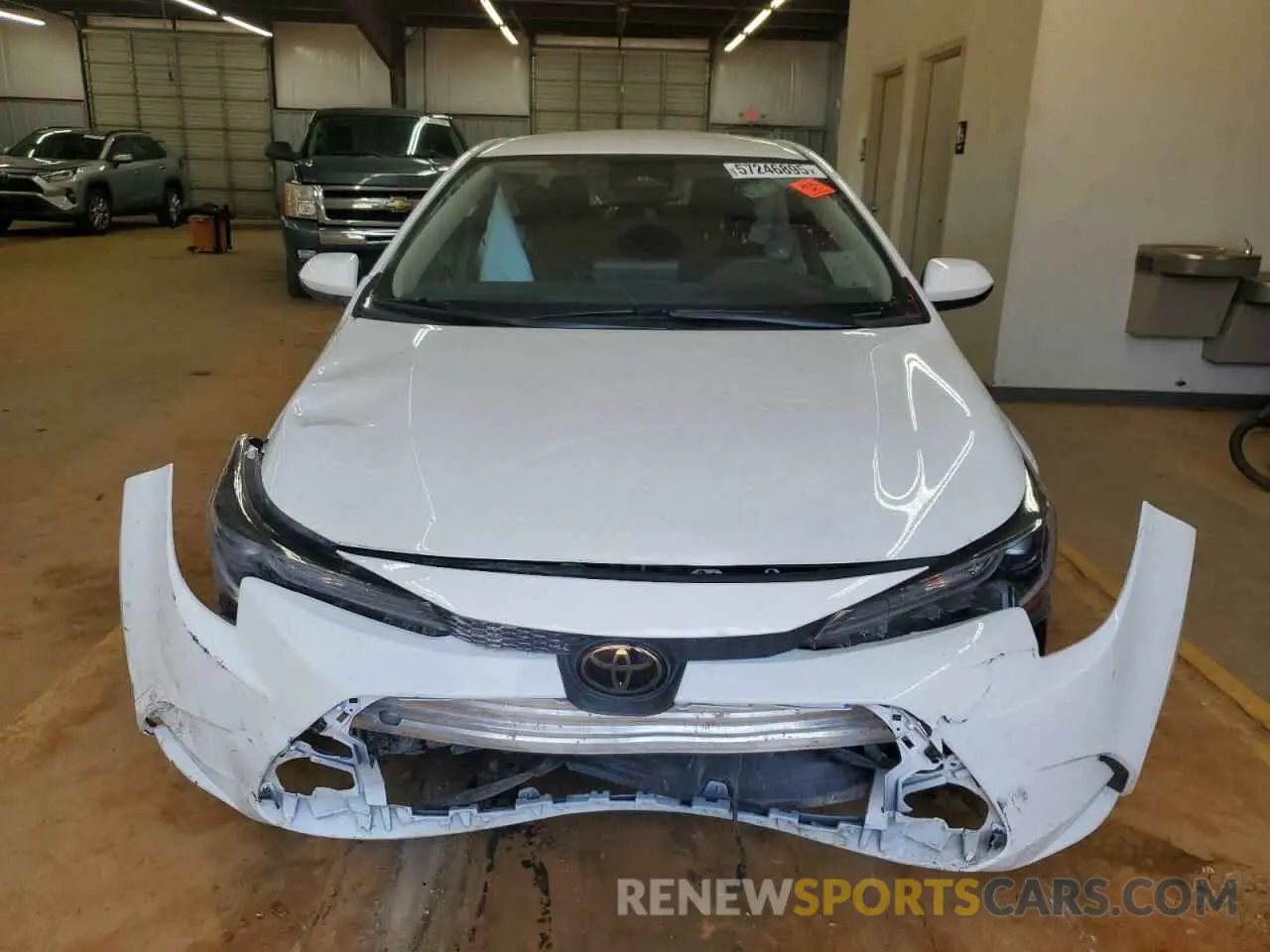 5 Photograph of a damaged car 5YFB4MDE2RP103773 TOYOTA COROLLA 2024