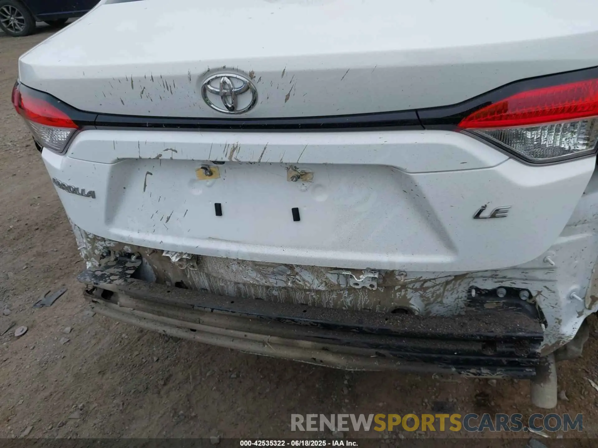 15 Photograph of a damaged car 5YFB4MDE2RP111372 TOYOTA COROLLA 2024