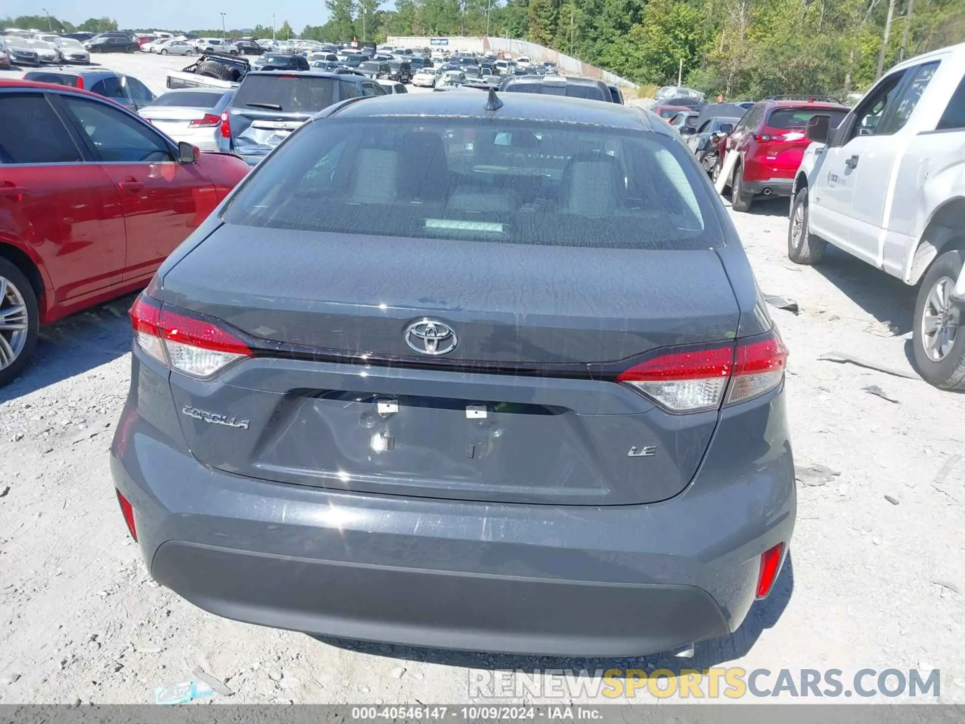 16 Photograph of a damaged car 5YFB4MDE2RP138121 TOYOTA COROLLA 2024