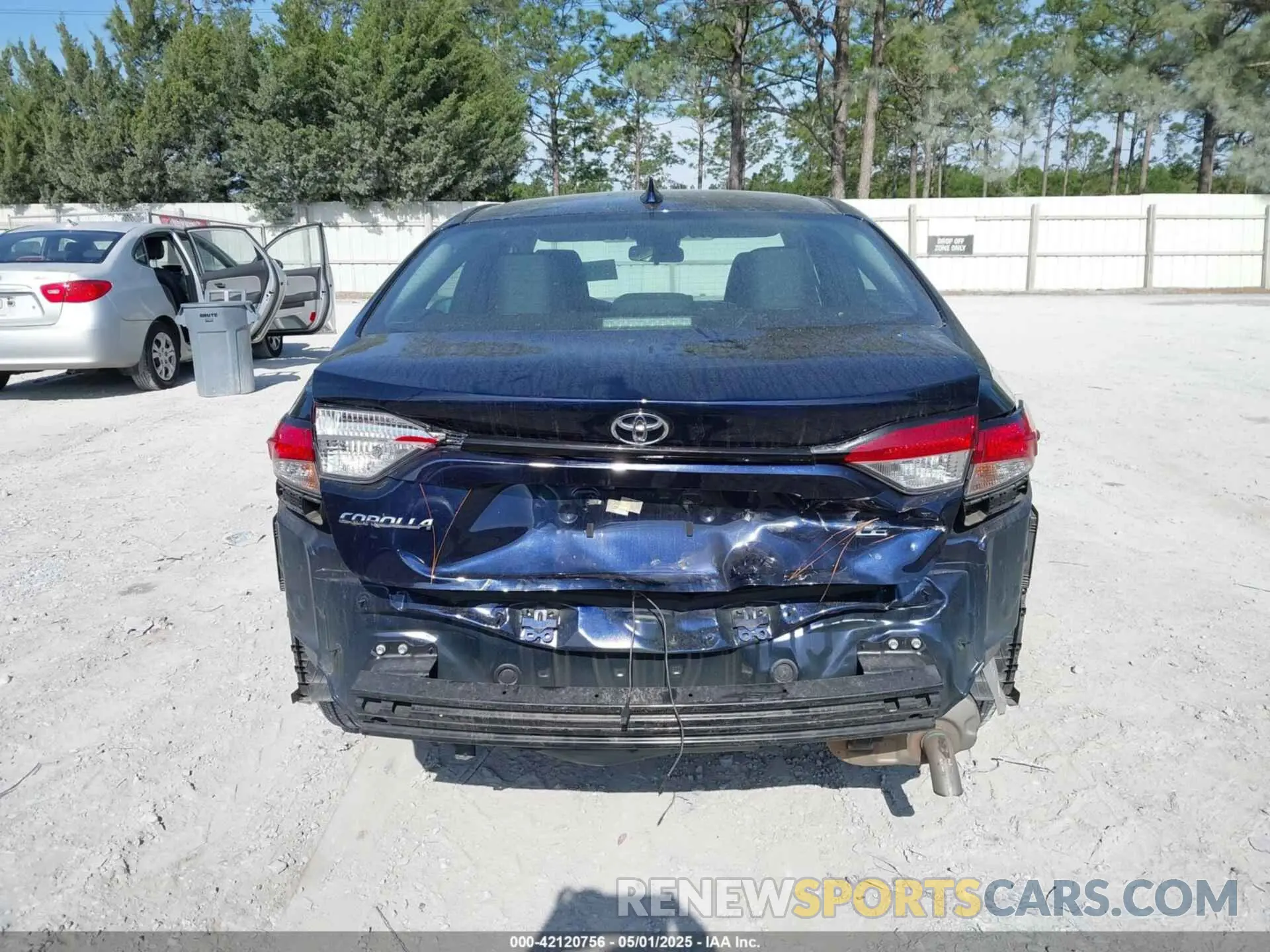 16 Photograph of a damaged car 5YFB4MDE2RP144064 TOYOTA COROLLA 2024