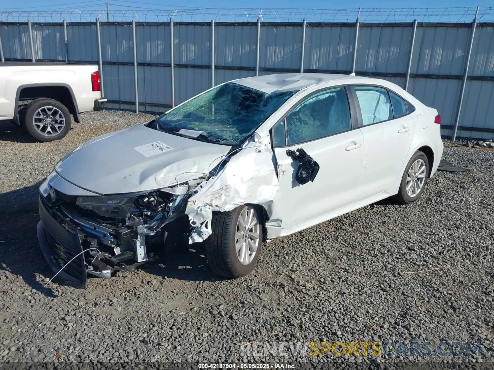 2 Фотография поврежденного автомобиля 5YFB4MDE2RP152441 TOYOTA COROLLA 2024