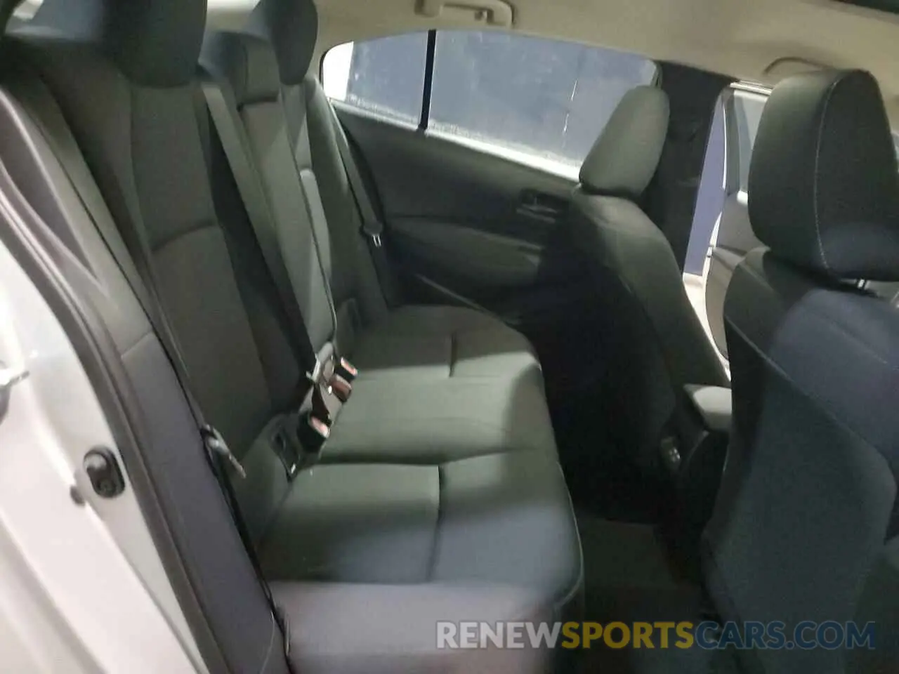 10 Фотография поврежденного автомобиля 5YFB4MDE2RP167666 TOYOTA COROLLA 2024