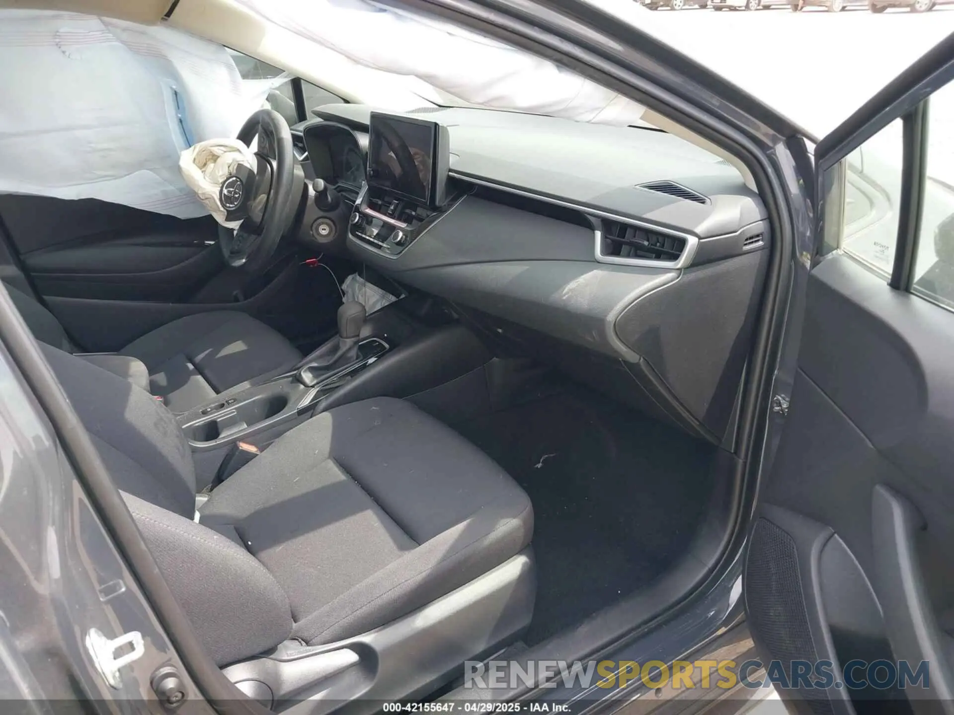 5 Photograph of a damaged car 5YFB4MDE2RP187481 TOYOTA COROLLA 2024