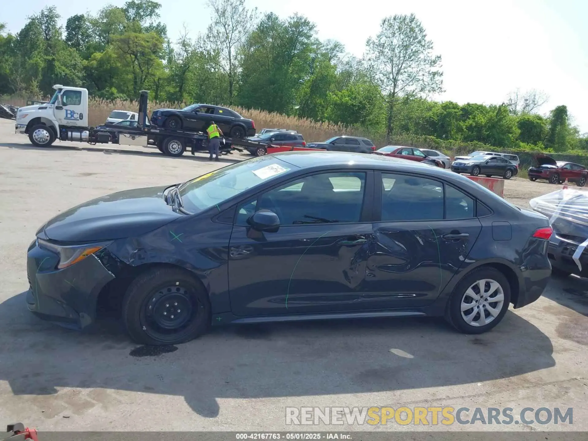 15 Photograph of a damaged car 5YFB4MDE2RP205395 TOYOTA COROLLA 2024