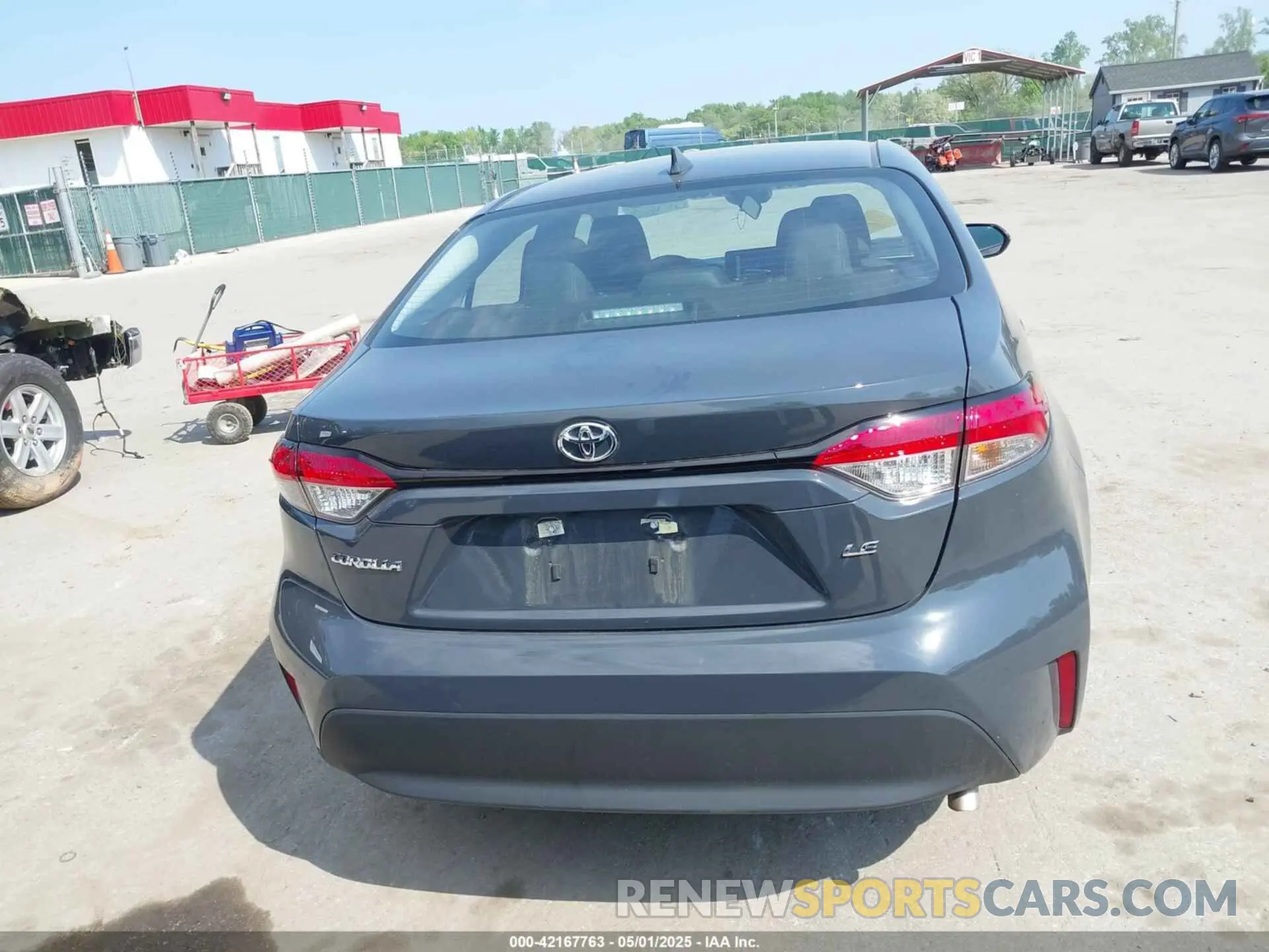 17 Photograph of a damaged car 5YFB4MDE2RP205395 TOYOTA COROLLA 2024