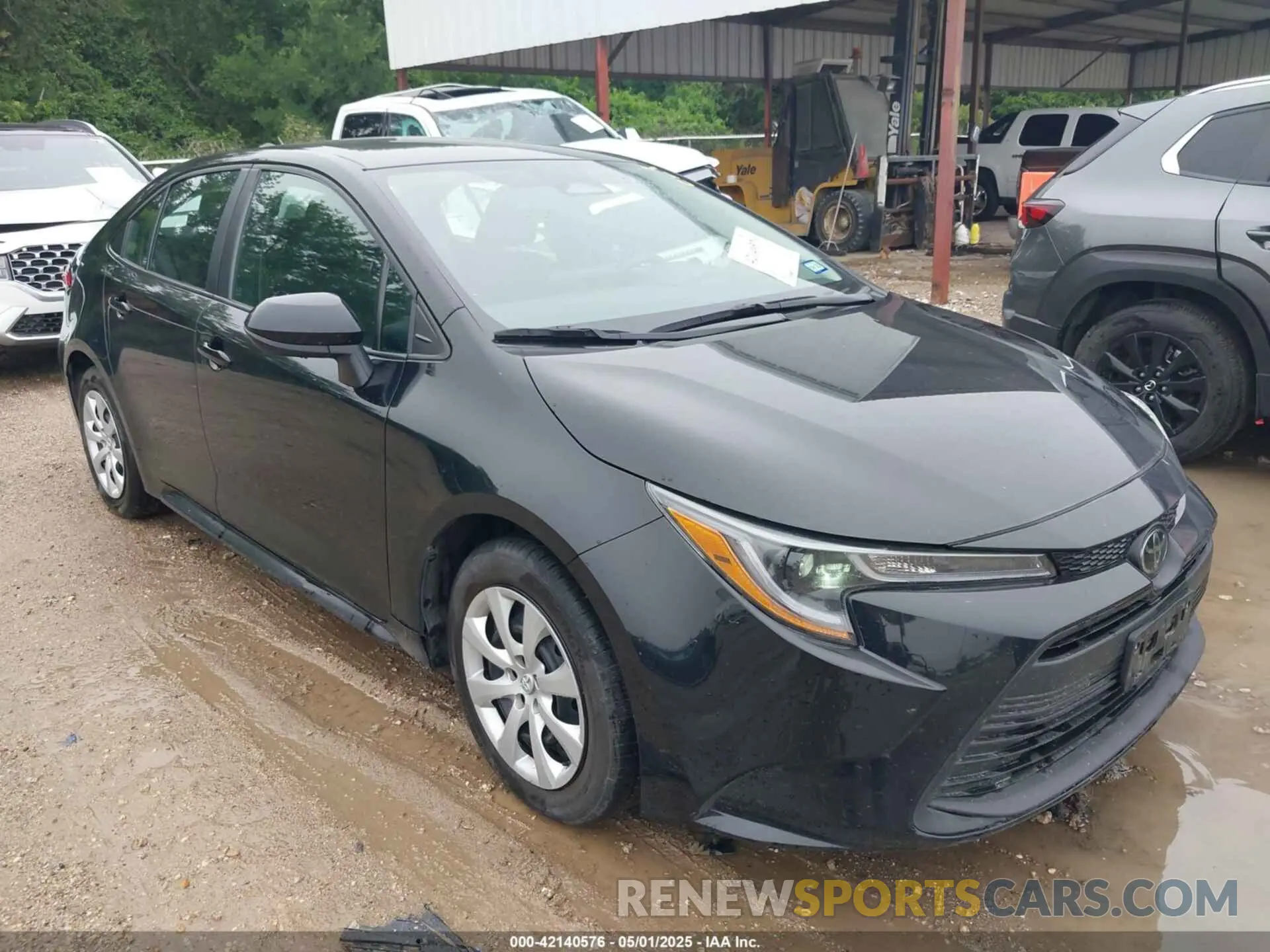 1 Photograph of a damaged car 5YFB4MDE3RP080374 TOYOTA COROLLA 2024