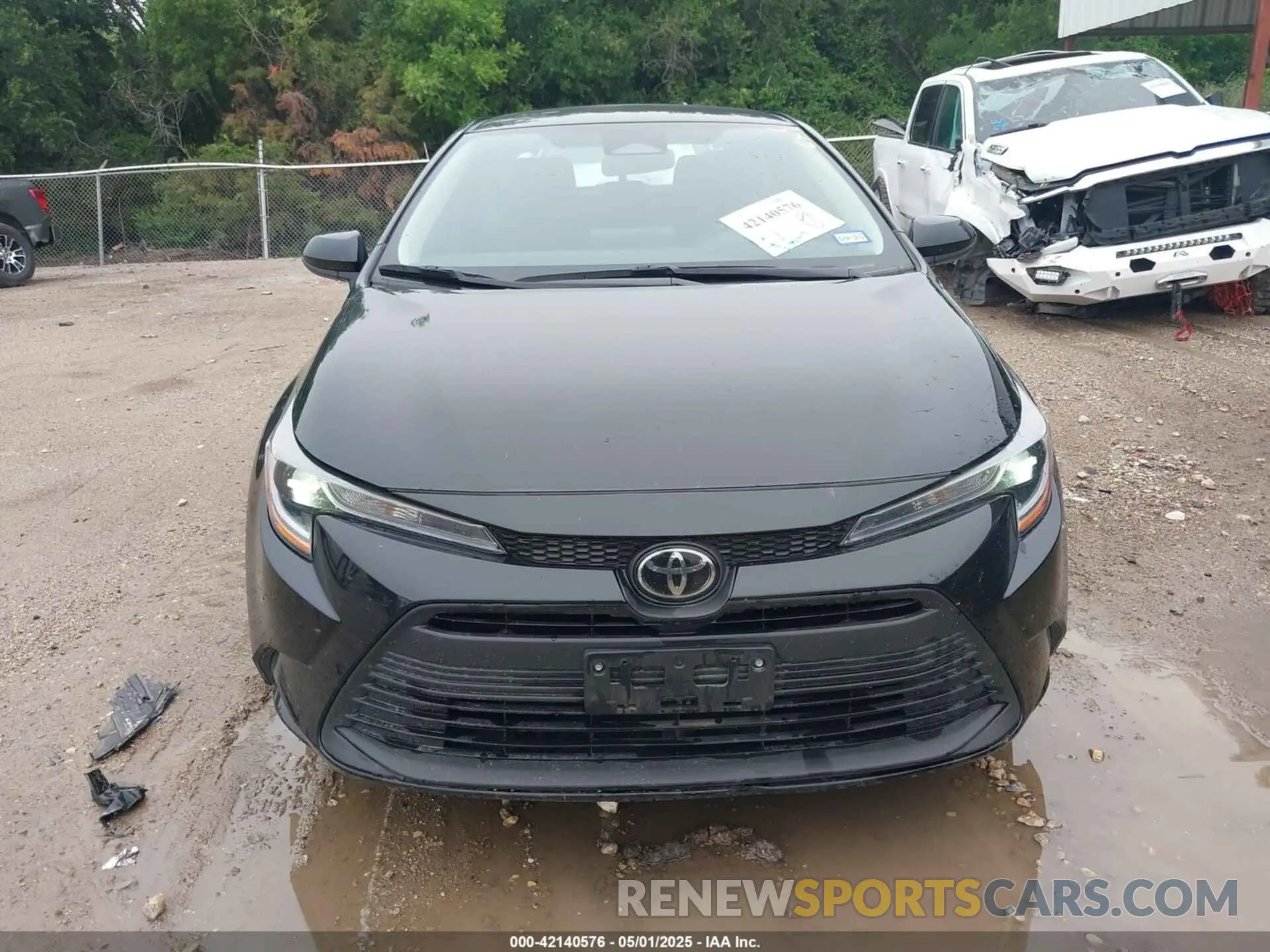 12 Photograph of a damaged car 5YFB4MDE3RP080374 TOYOTA COROLLA 2024
