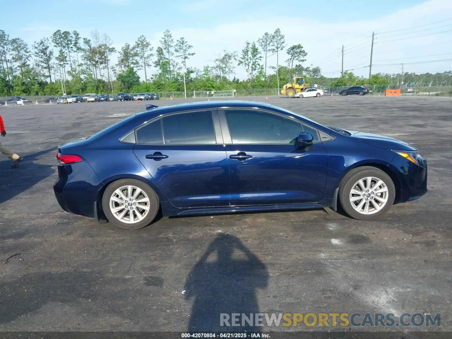 13 Photograph of a damaged car 5YFB4MDE3RP097322 TOYOTA COROLLA 2024