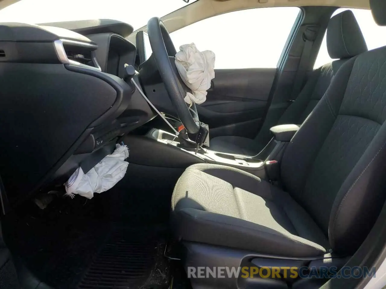 7 Photograph of a damaged car 5YFB4MDE3RP115947 TOYOTA COROLLA 2024
