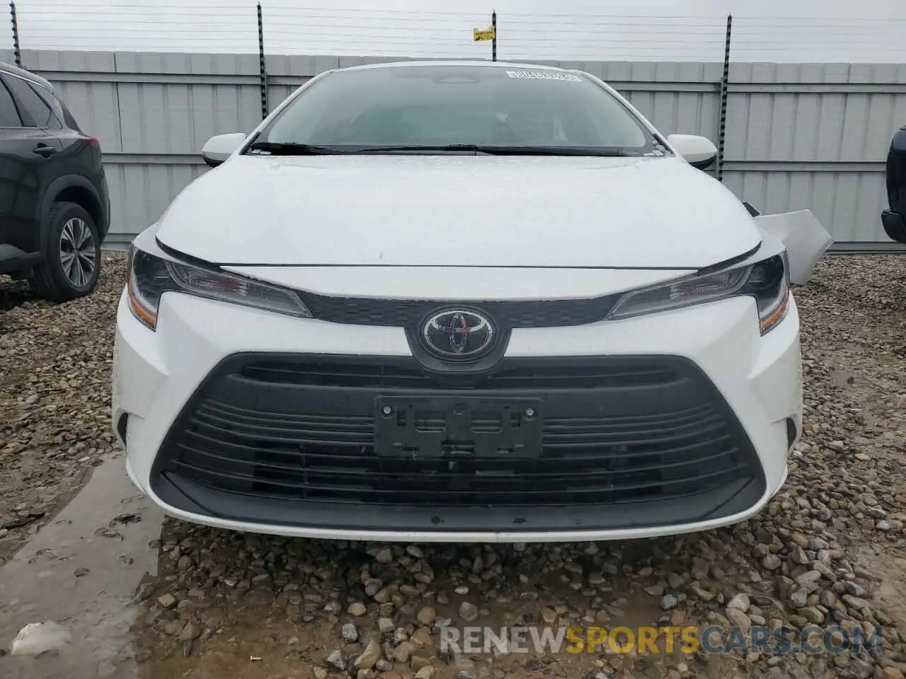 5 Photograph of a damaged car 5YFB4MDE3RP122834 TOYOTA COROLLA 2024
