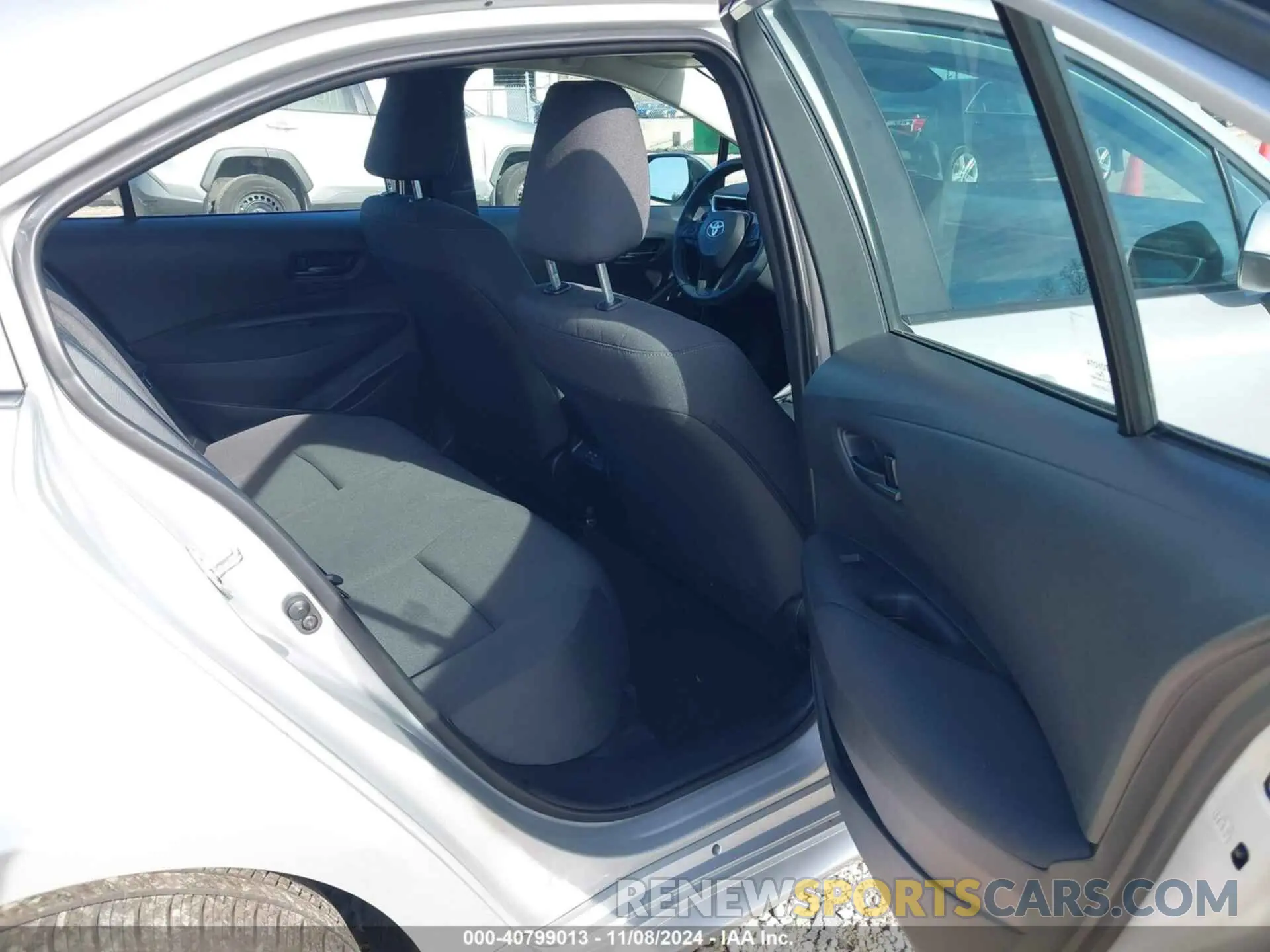 8 Photograph of a damaged car 5YFB4MDE3RP164713 TOYOTA COROLLA 2024
