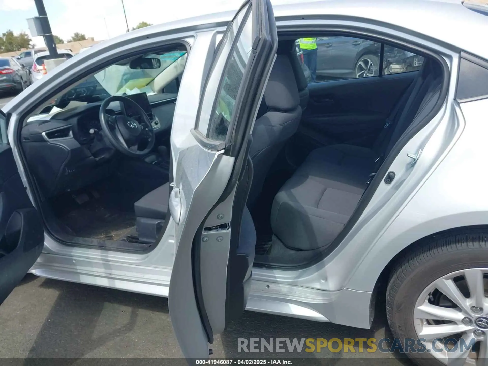 8 Фотография поврежденного автомобиля 5YFB4MDE3RP176988 TOYOTA COROLLA 2024