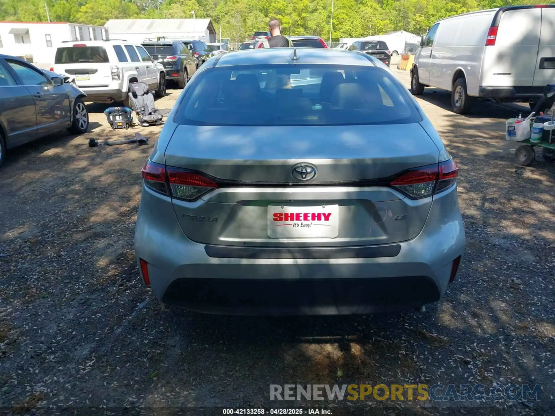 17 Photograph of a damaged car 5YFB4MDE3RP202148 TOYOTA COROLLA 2024