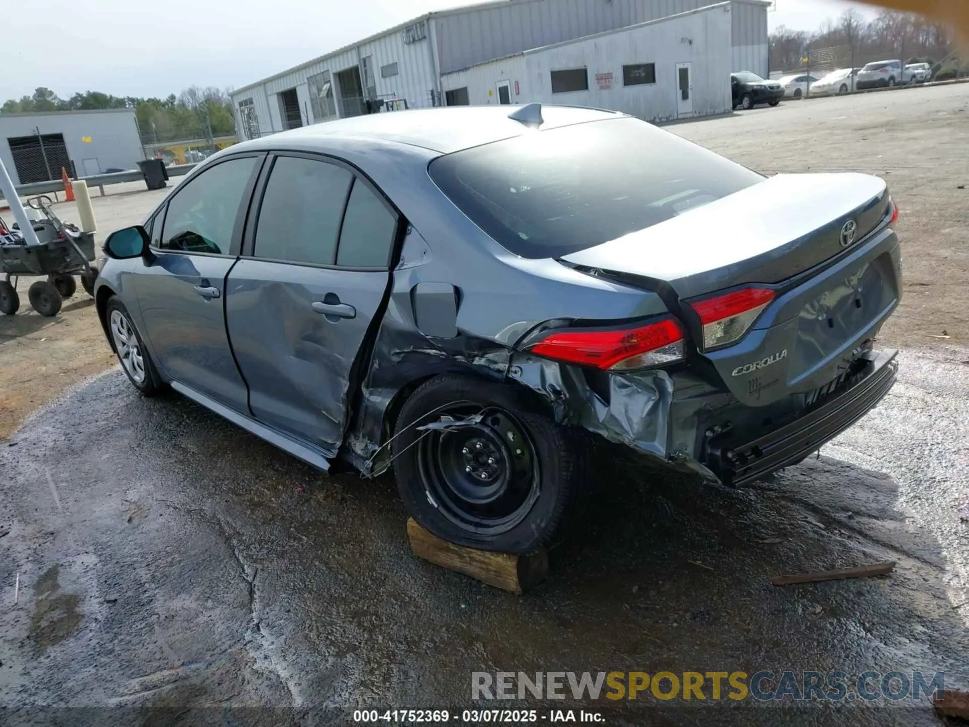3 Фотография поврежденного автомобиля 5YFB4MDE3RP227776 TOYOTA COROLLA 2024
