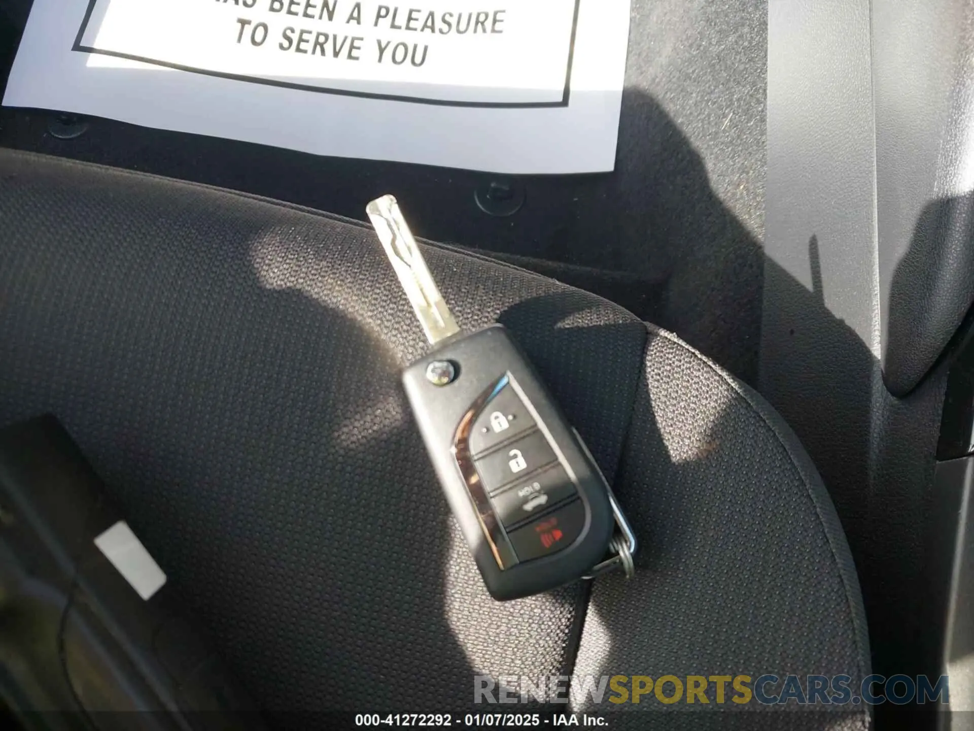 11 Фотография поврежденного автомобиля 5YFB4MDE3RP227793 TOYOTA COROLLA 2024