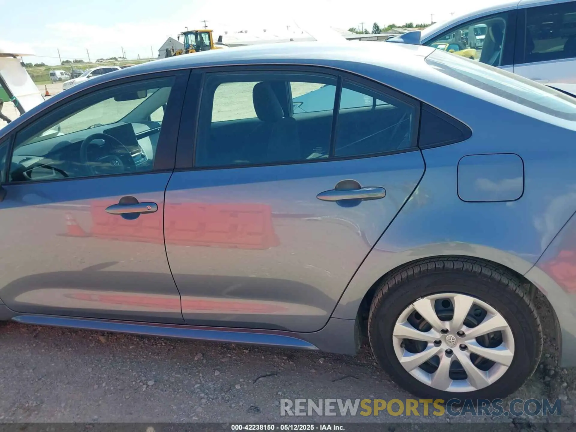 14 Photograph of a damaged car 5YFB4MDE4RP089021 TOYOTA COROLLA 2024
