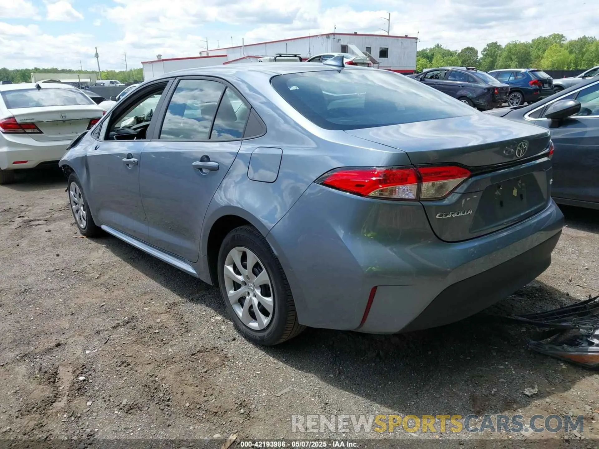 3 Photograph of a damaged car 5YFB4MDE4RP108537 TOYOTA COROLLA 2024