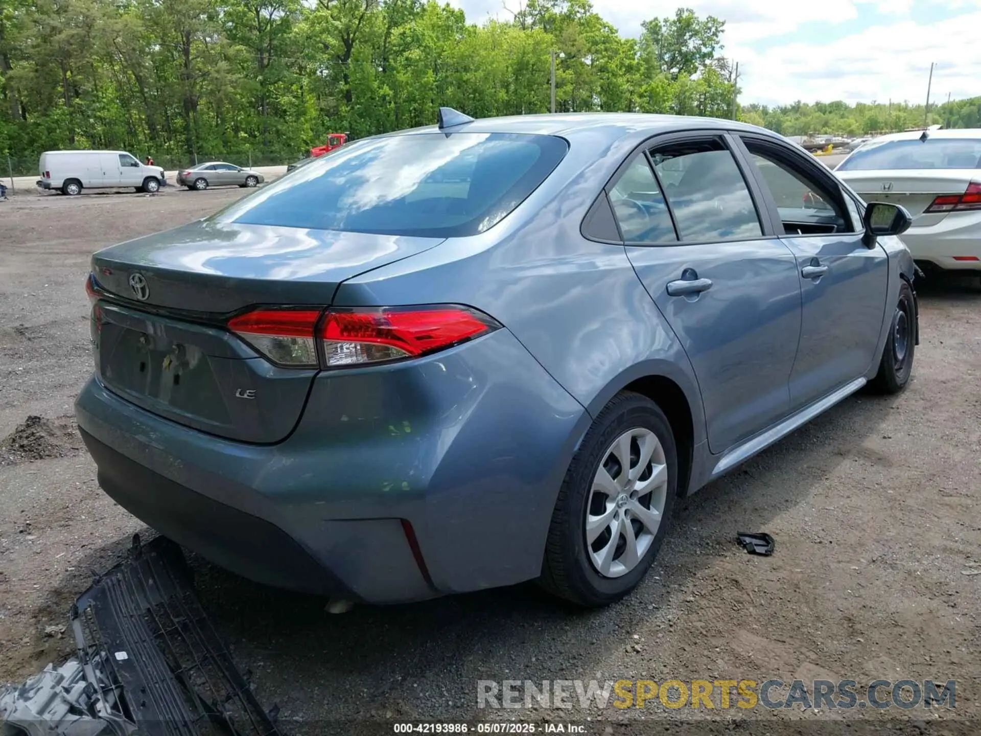 4 Photograph of a damaged car 5YFB4MDE4RP108537 TOYOTA COROLLA 2024