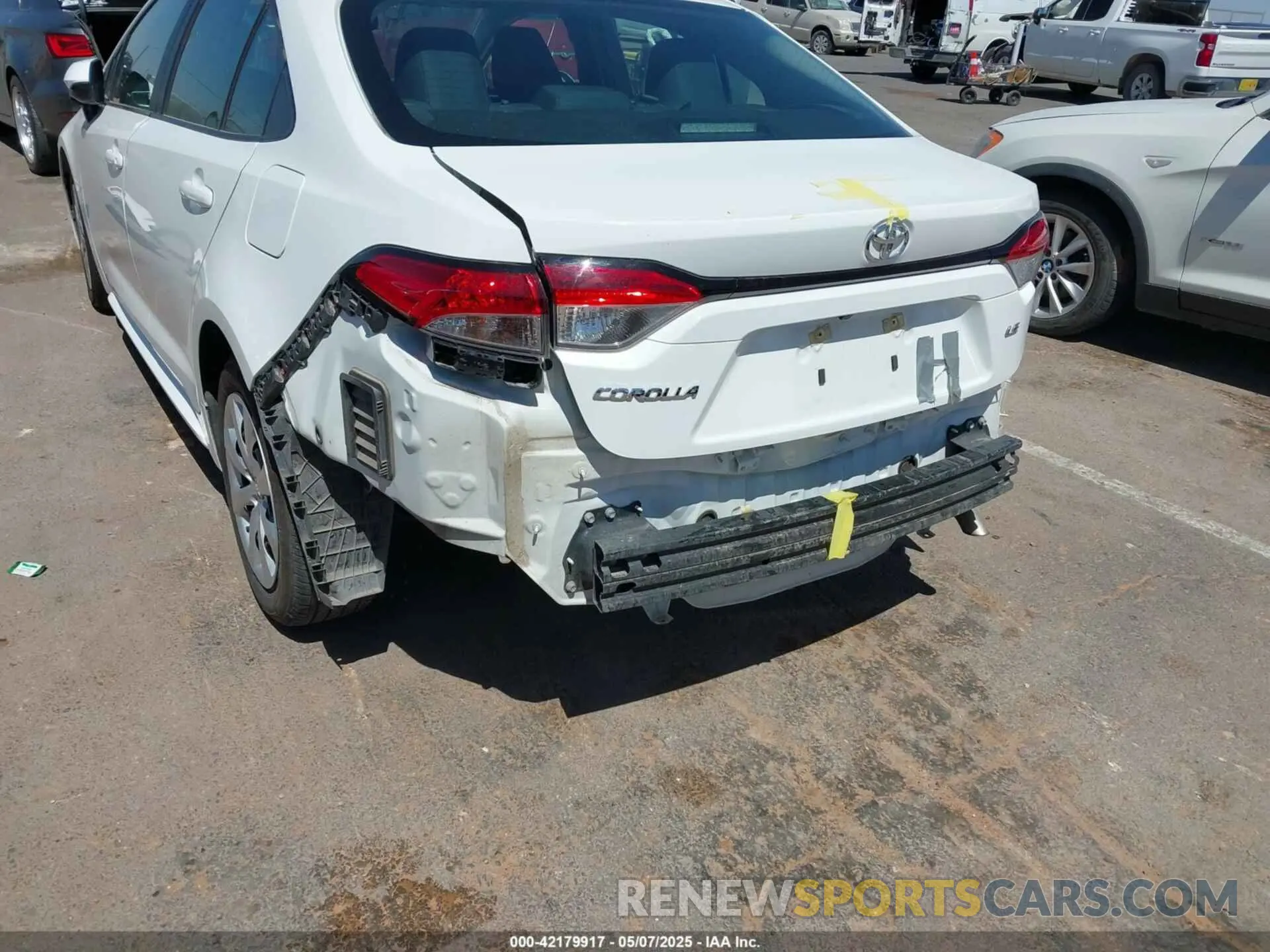 6 Photograph of a damaged car 5YFB4MDE4RP108747 TOYOTA COROLLA 2024