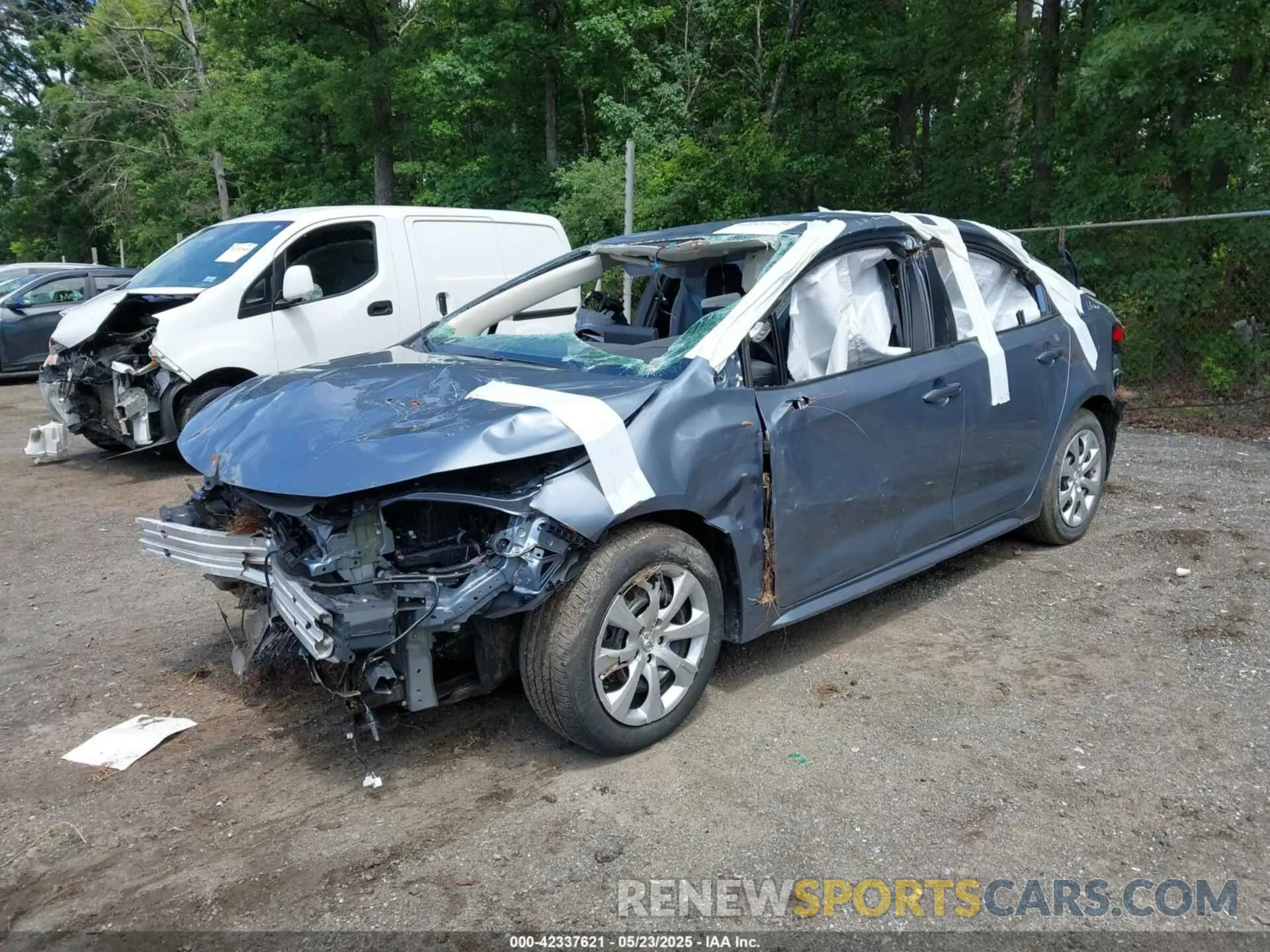 2 Photograph of a damaged car 5YFB4MDE4RP109137 TOYOTA COROLLA 2024