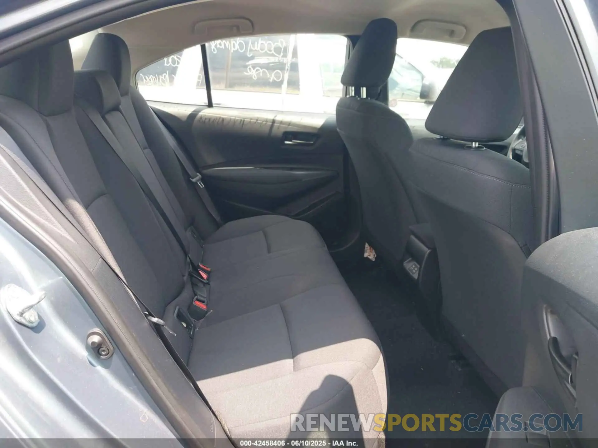 8 Photograph of a damaged car 5YFB4MDE4RP126830 TOYOTA COROLLA 2024