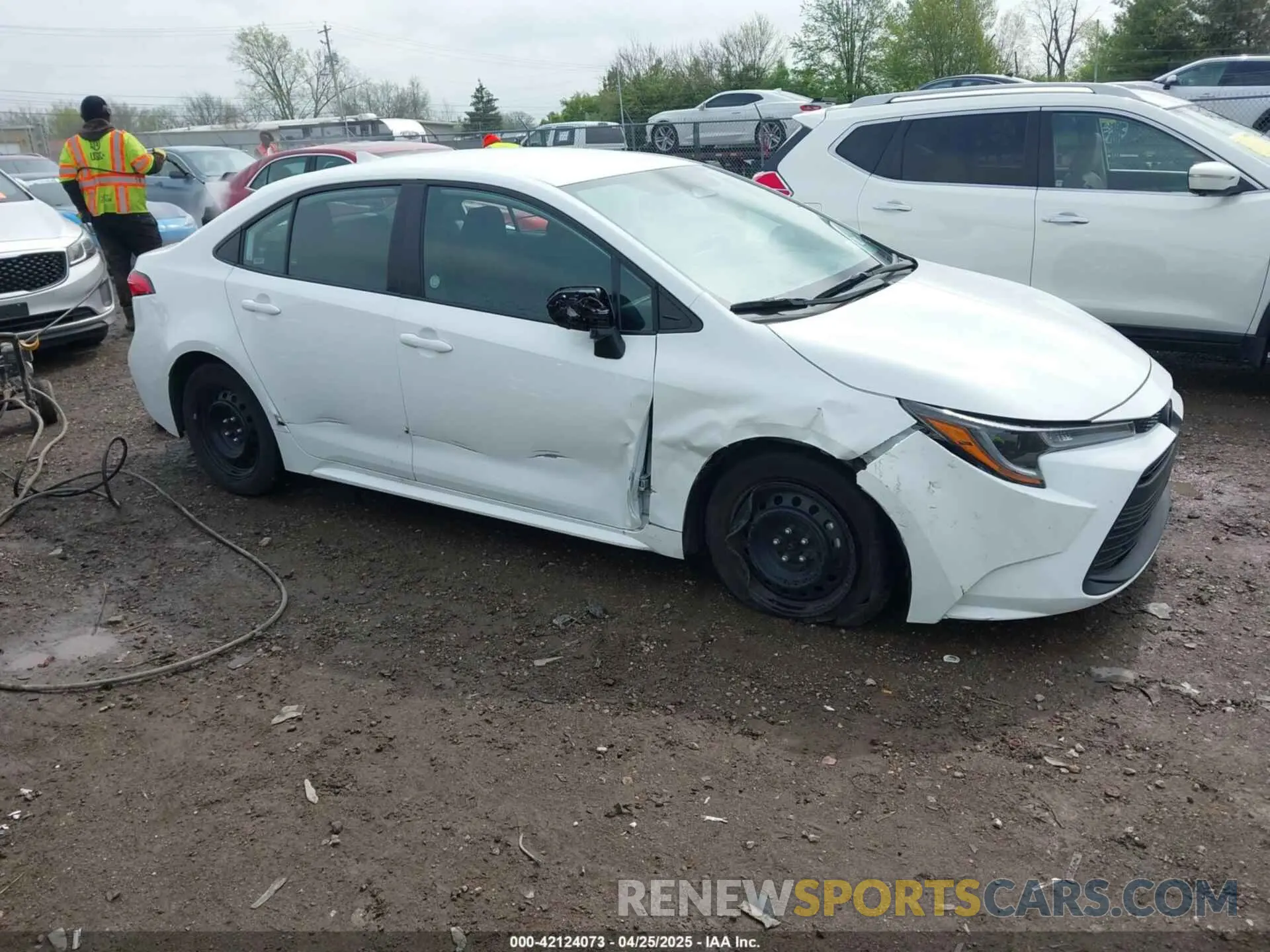 1 Photograph of a damaged car 5YFB4MDE4RP128125 TOYOTA COROLLA 2024